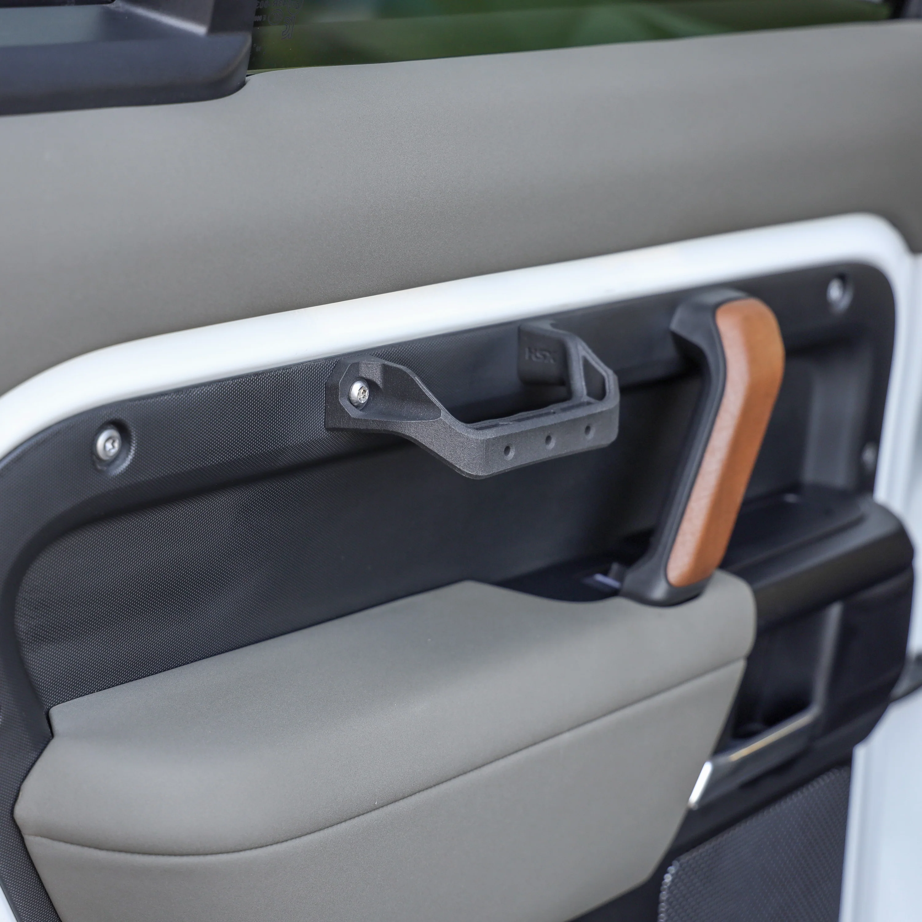 2x Rear Door Grab Handles for Land Rover Defender L663 - Image 5