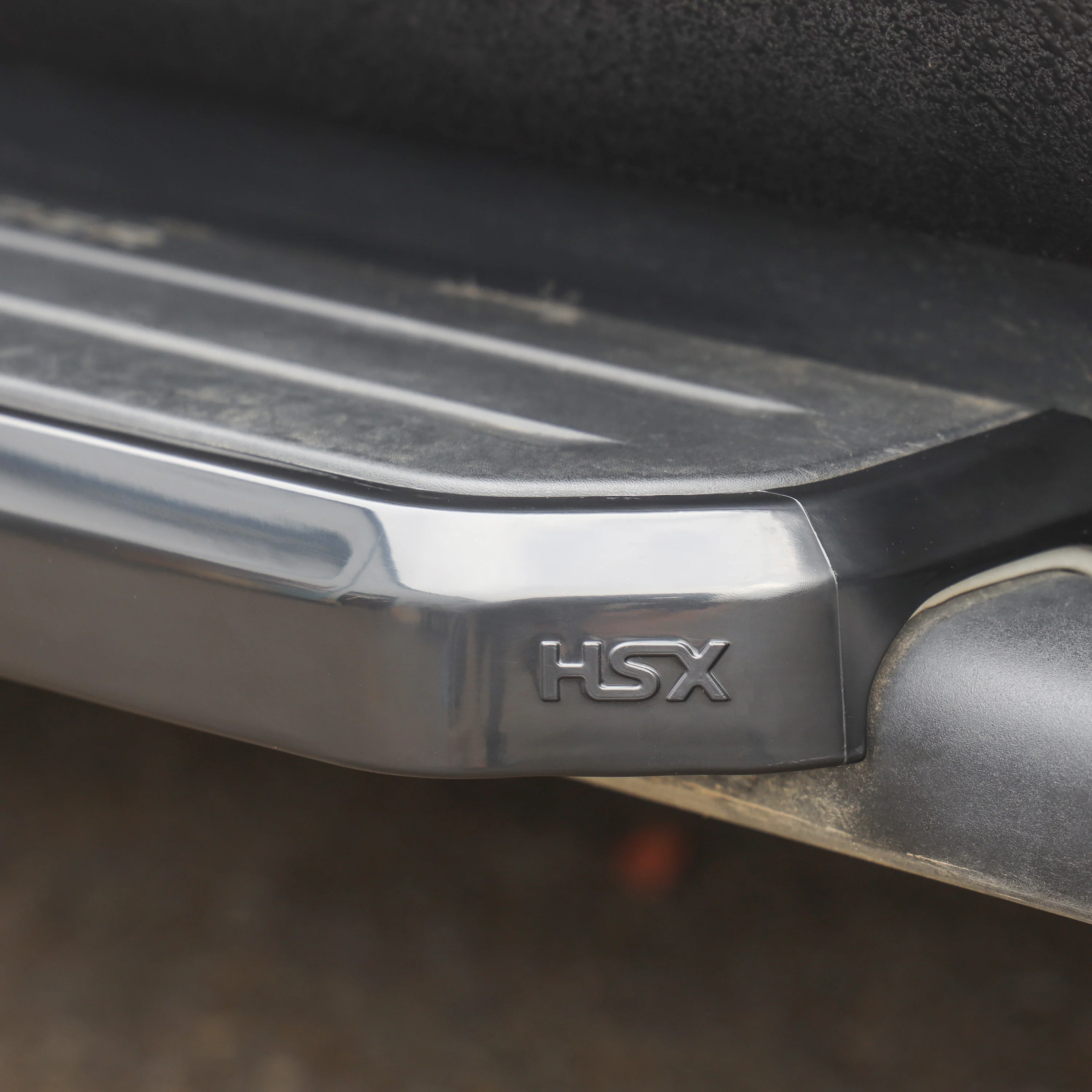 2x Side Step Covers (Smooth Finish) for Land Rover Defender L663 (90) - Semi-gloss Black - Image 4
