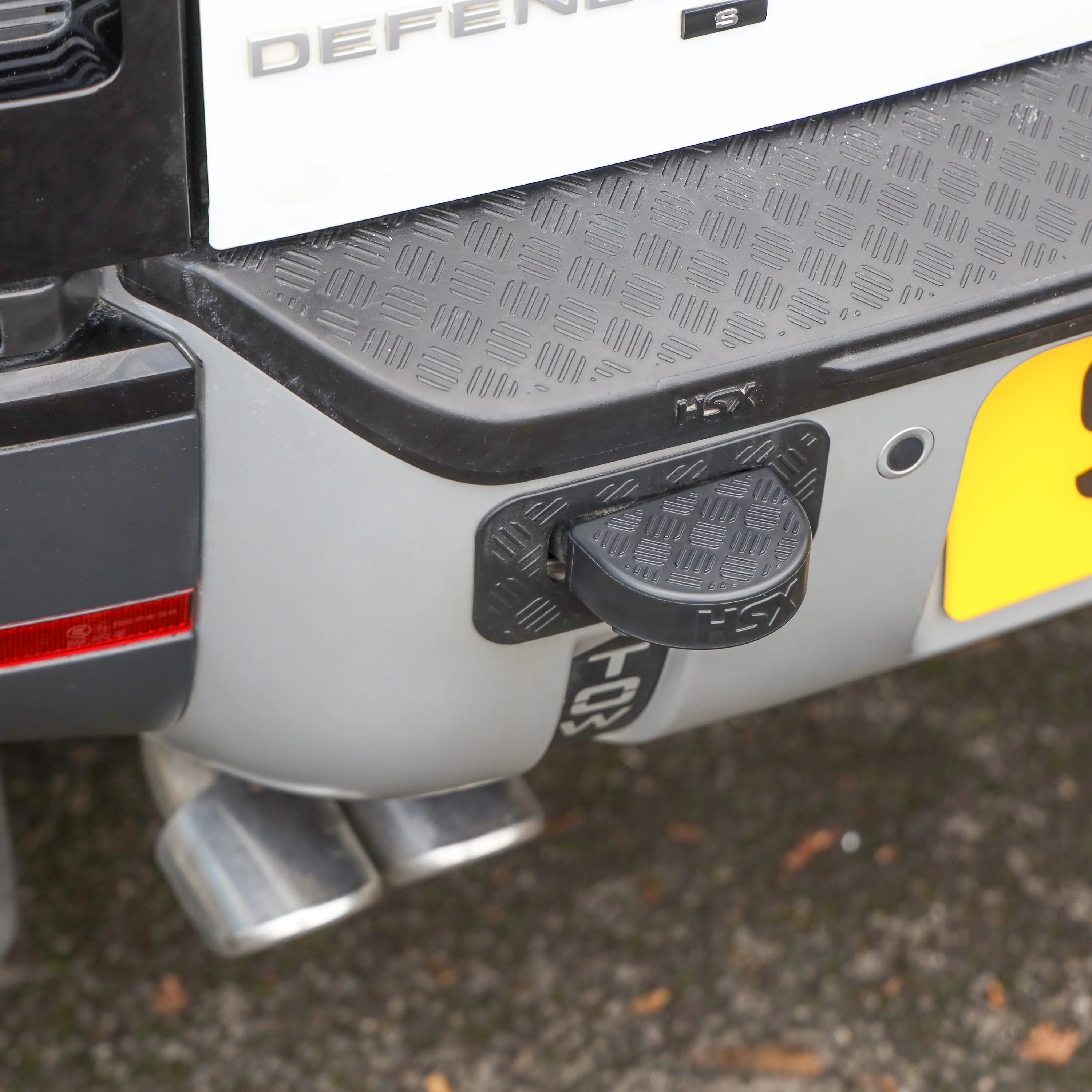 2x Tow Eye Bungs for Land Rover Defender L663 - Chequer Plate Top - Image 2