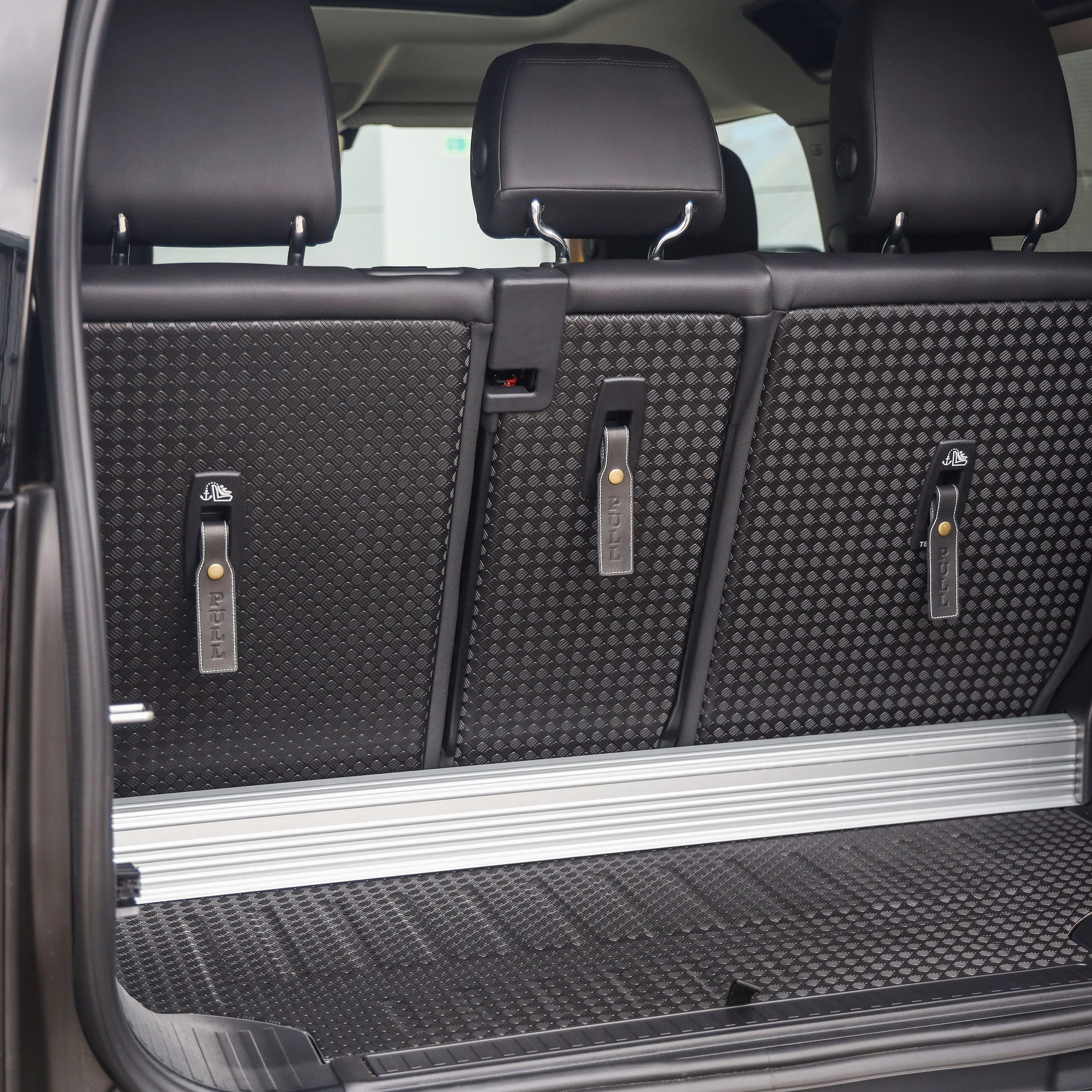 3x PULL Tabs for Land Rover Defender L663 - Black - Image 9