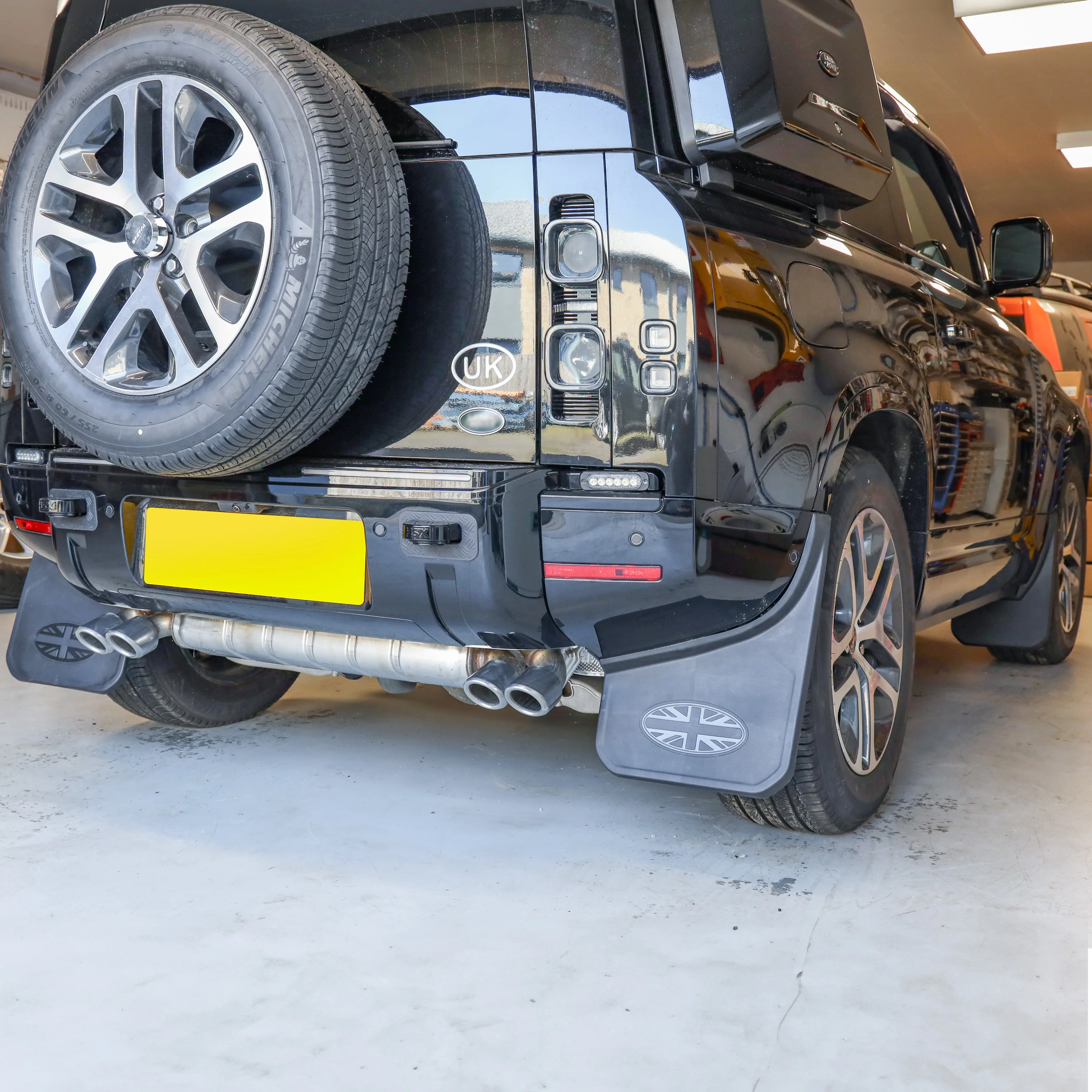 4pc Mudflap Kit with Union Jack for Land Rover Defender L663 (90/110) - Image 2