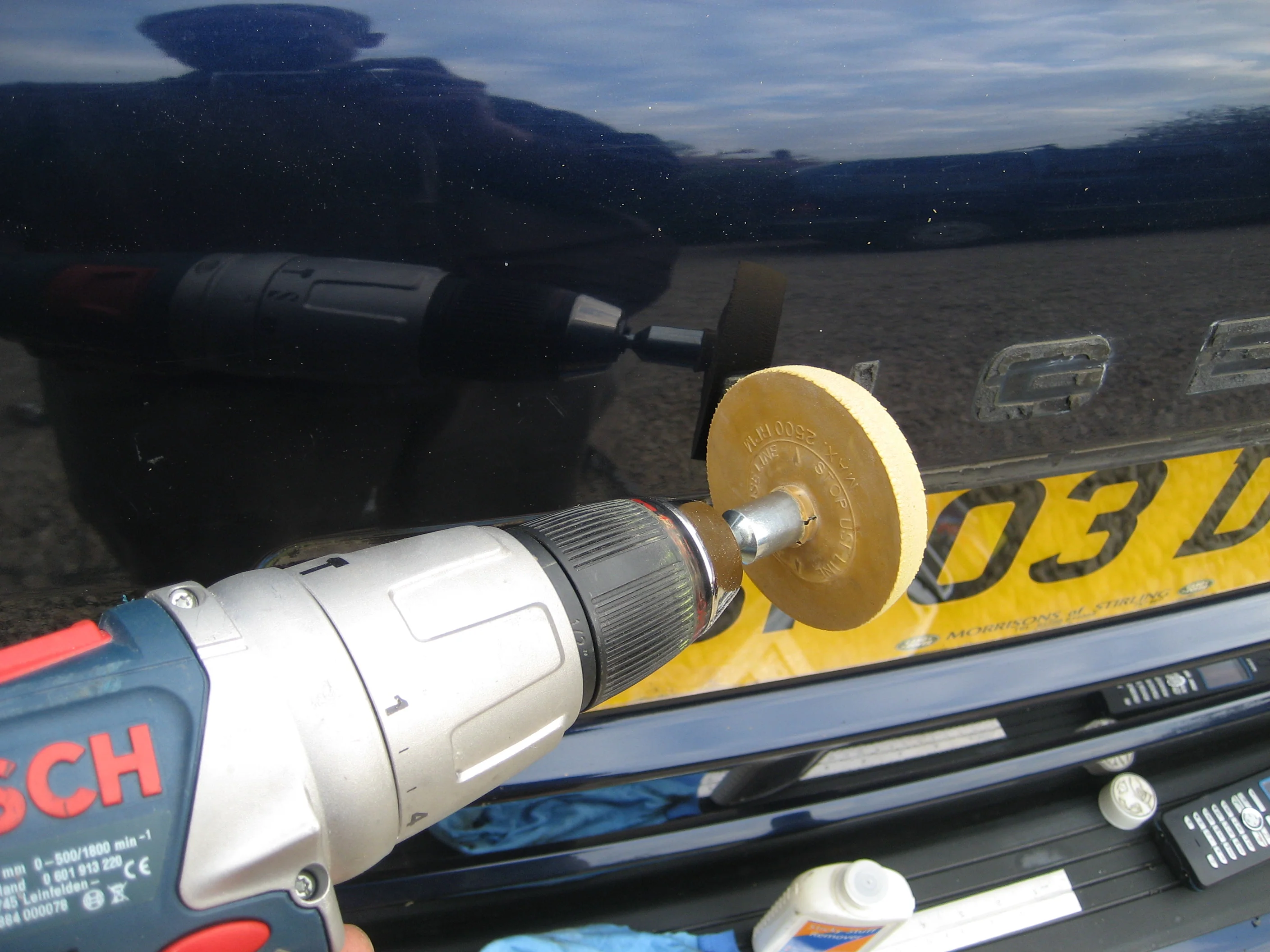 Adhesive Lettering & Badge Removal Tool for Range Rover P38 - Image 3