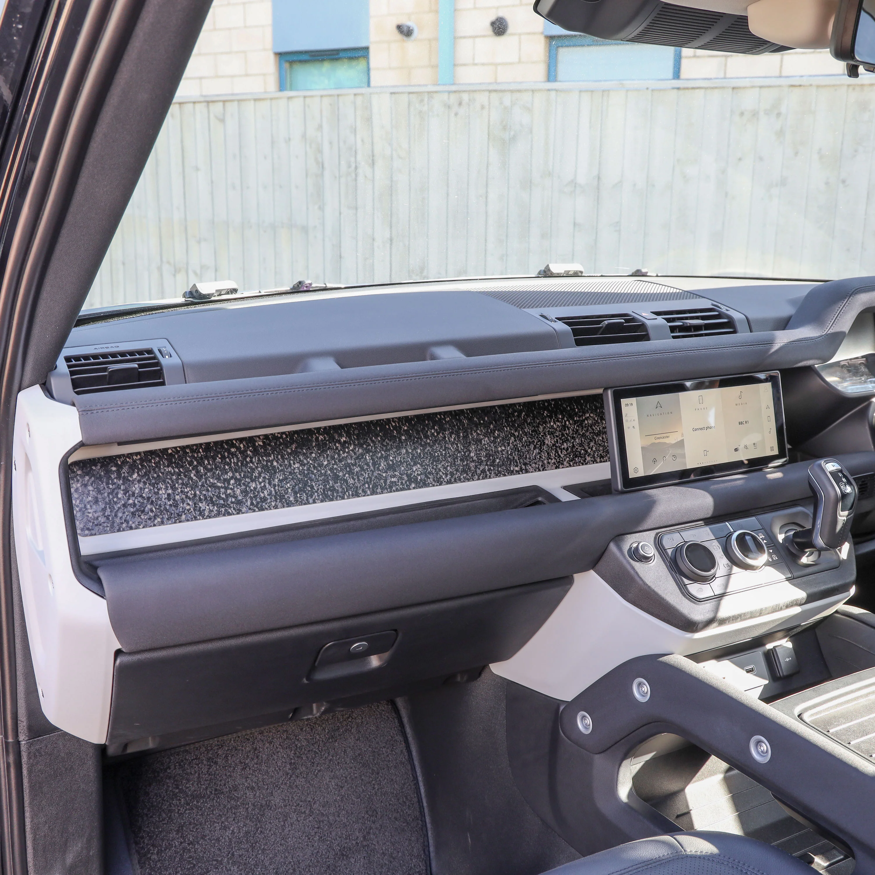 Aluminium Dashboard Fascia Panel Kit for Land Rover Defender L663 (RHD) - Chopped Carbon - Image 2