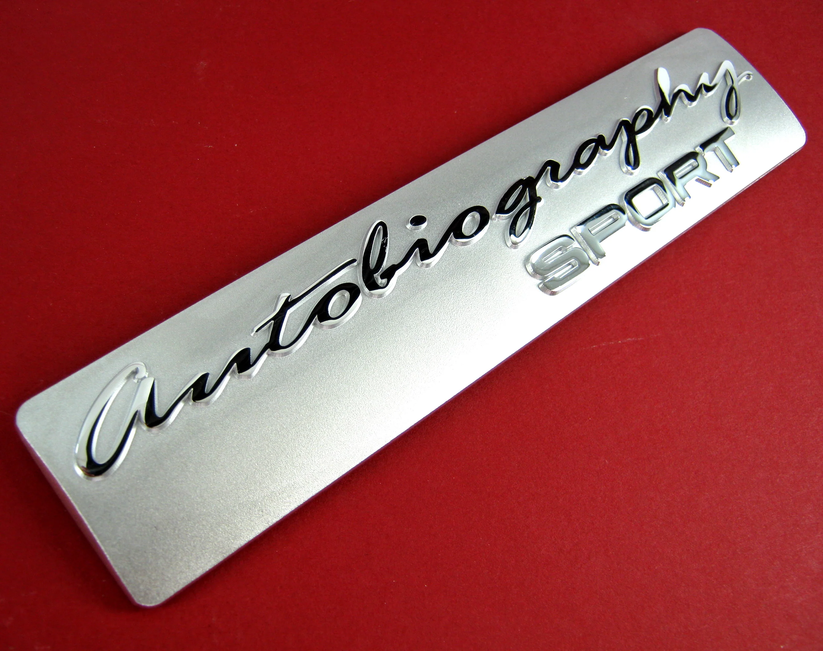 "AUTOBIOGRAPHY SPORT" rear tailgate badge for Range Rover L320 2010 - Genuine - Image 2