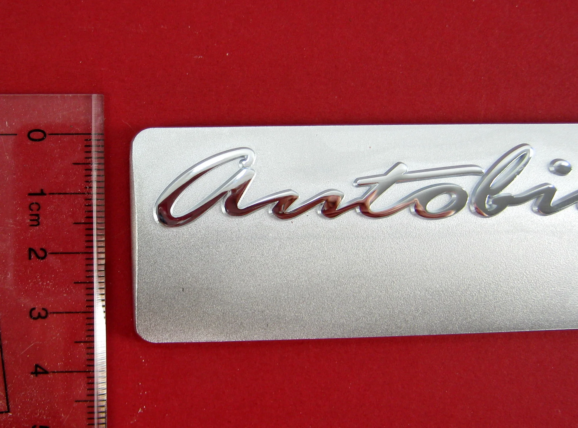 "AUTOBIOGRAPHY SPORT" rear tailgate badge for Range Rover L320 2010 - Genuine - Image 5