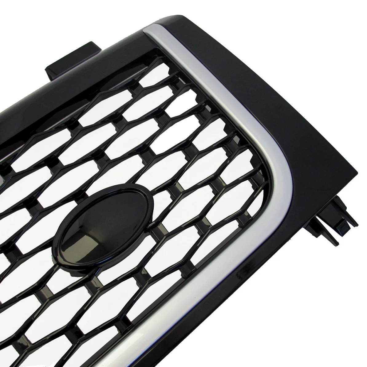 "Autobiography Style" Grille for Range Rover L322 2002-05 (with Square Headlights) - Black Silver Black - Image 3