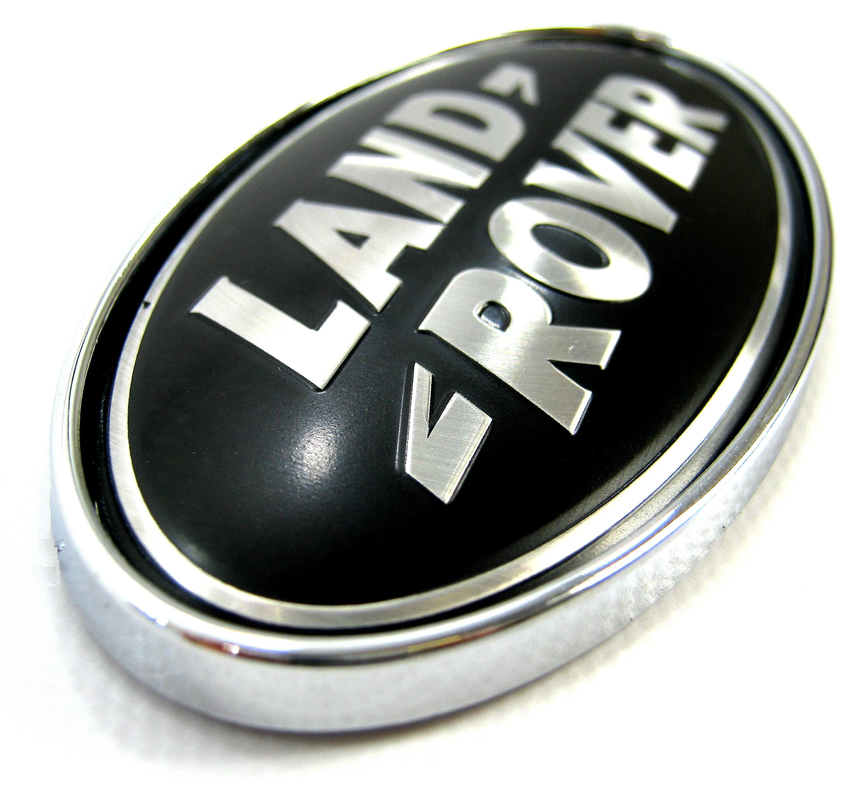 Black & Silver Badge on Chrome Plinth for Range Rover L322 2010 - Image 2