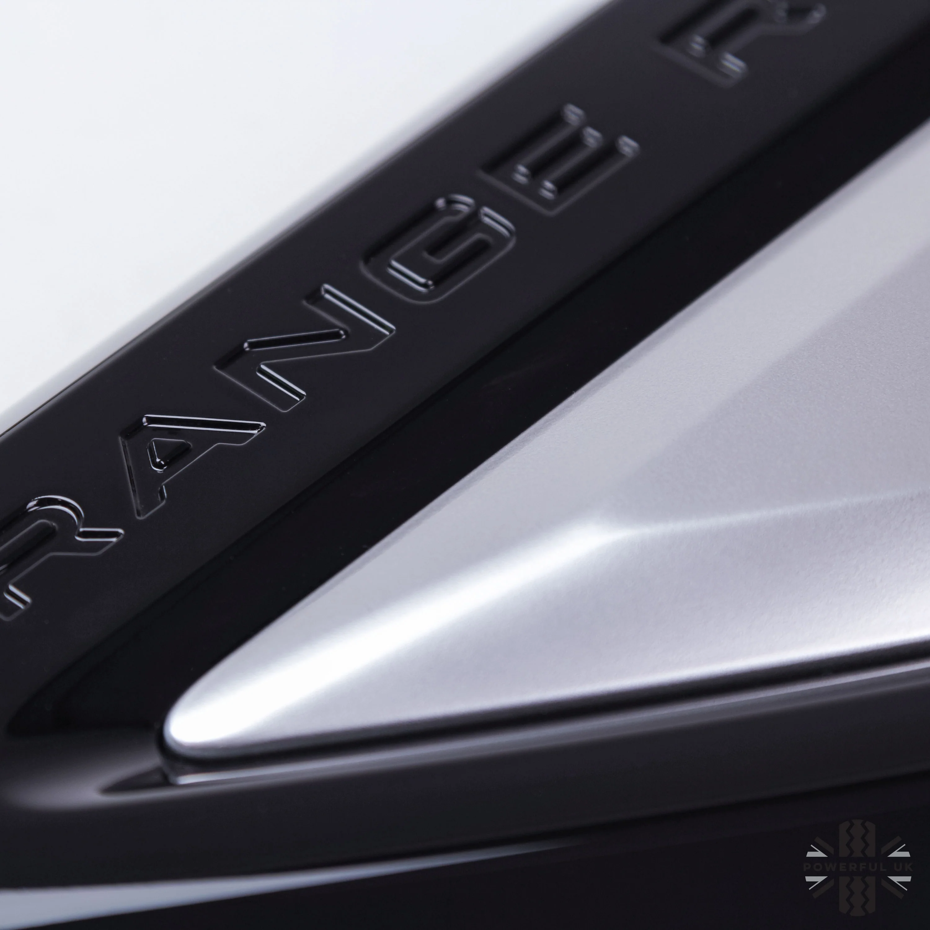 Bonnet Vents (2018) - Genuine - Gloss Black + Silver for Range Rover Sport - Image 5