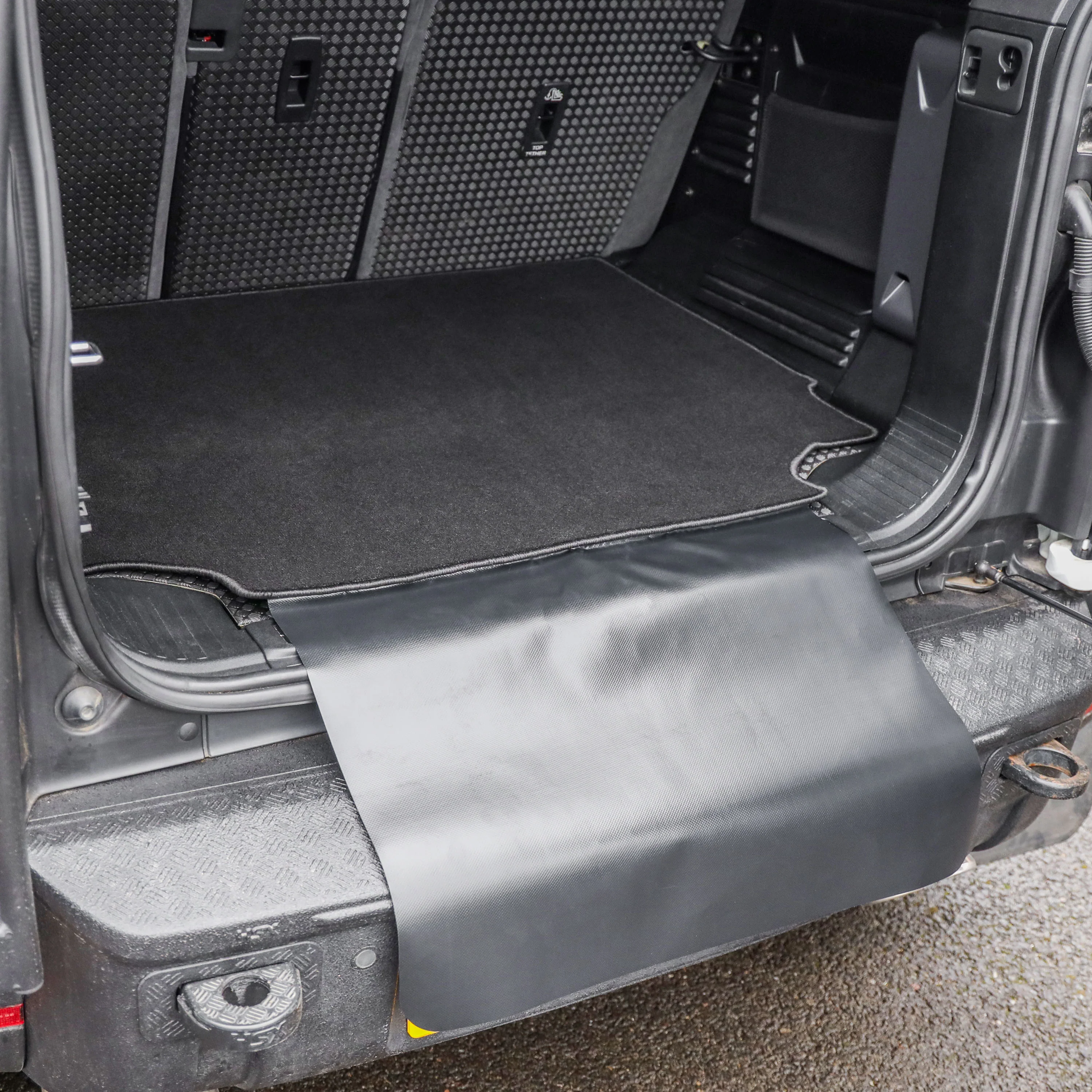 Carpet Boot Mat for Land Rover Defender L663 (110 models) - Image 2