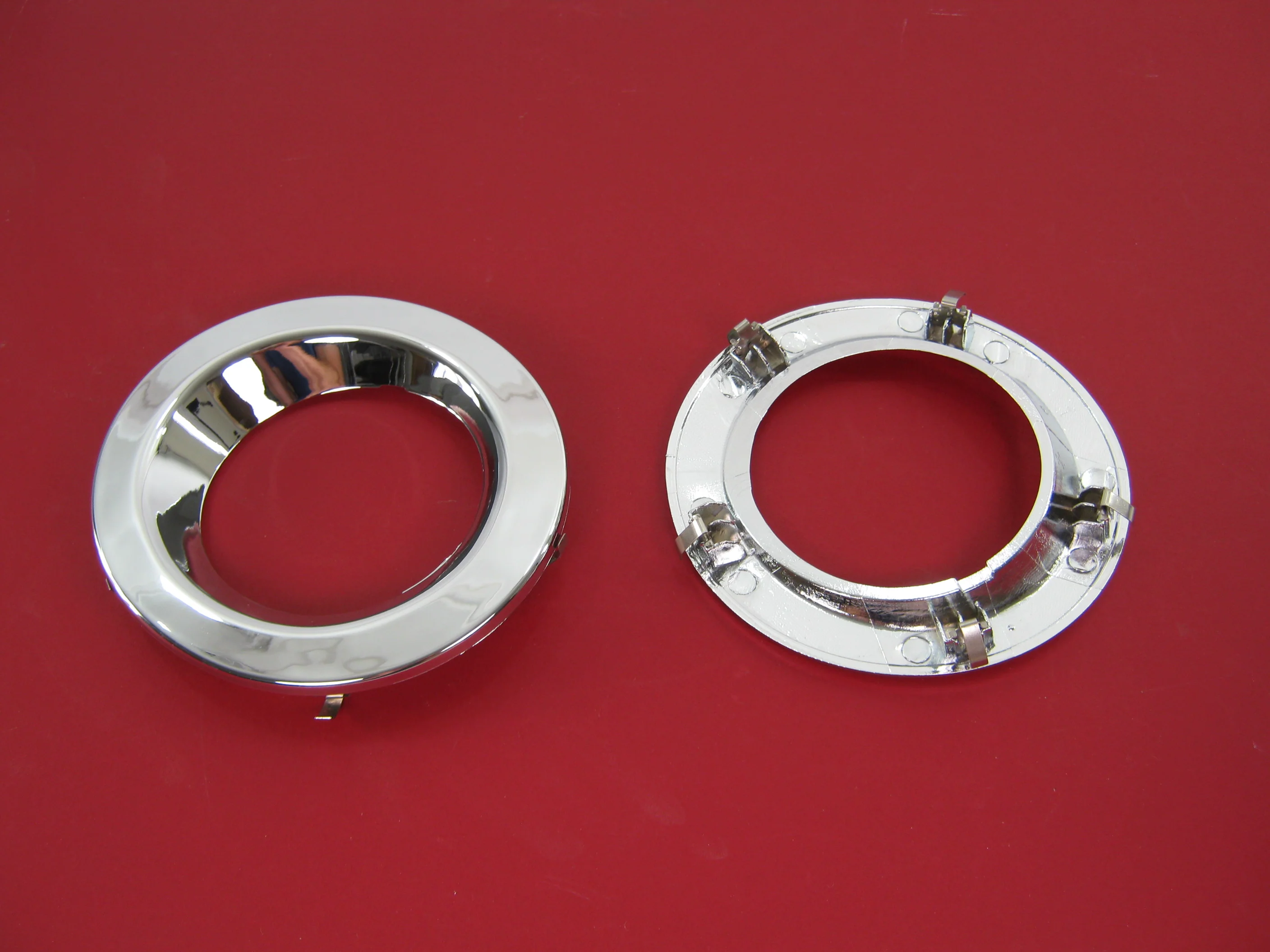 Chrome Fog Lamp Bezels for Range Rover L322 2006-09 - Image 3