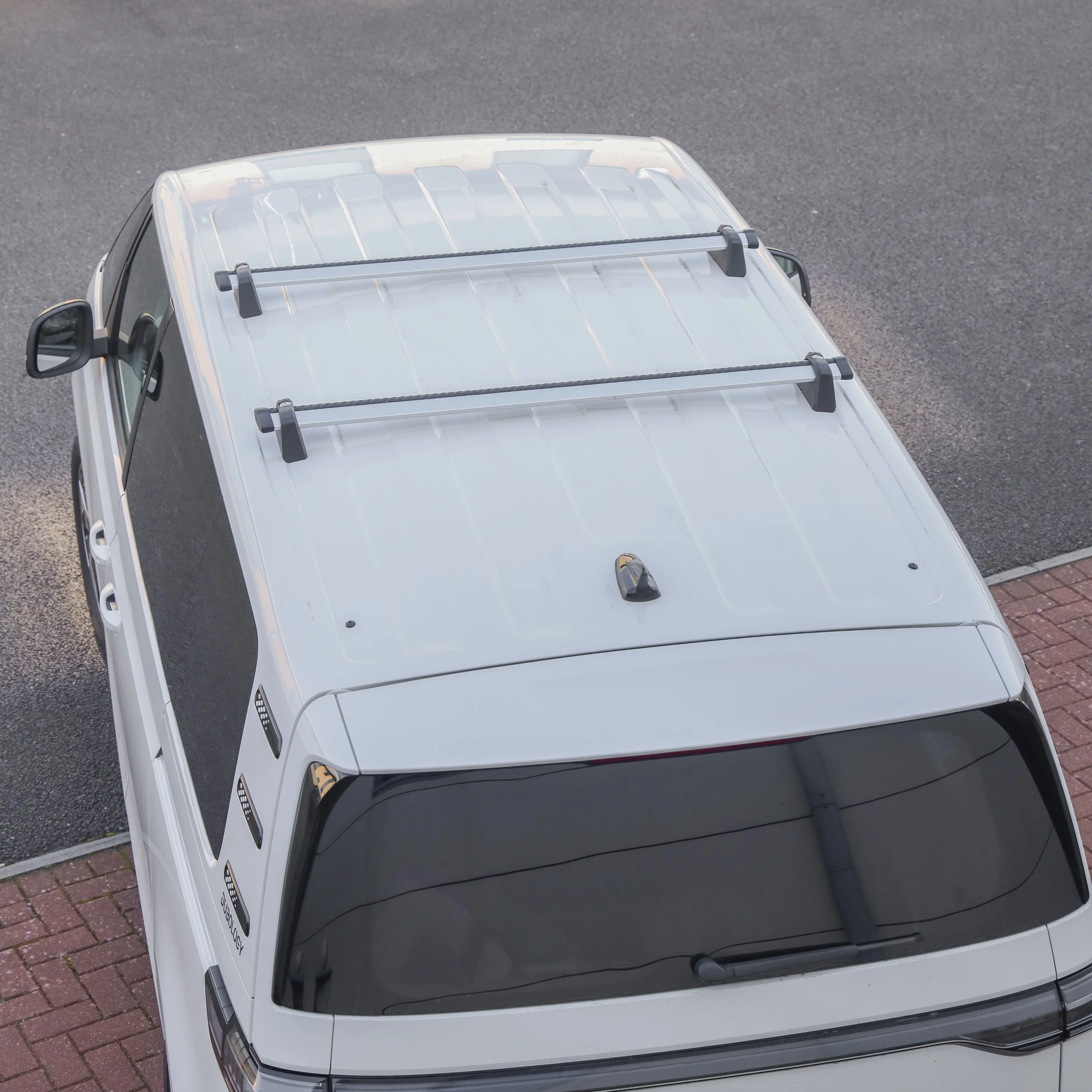 Cross Bar Kit for VW ID. Buzz - Image 7