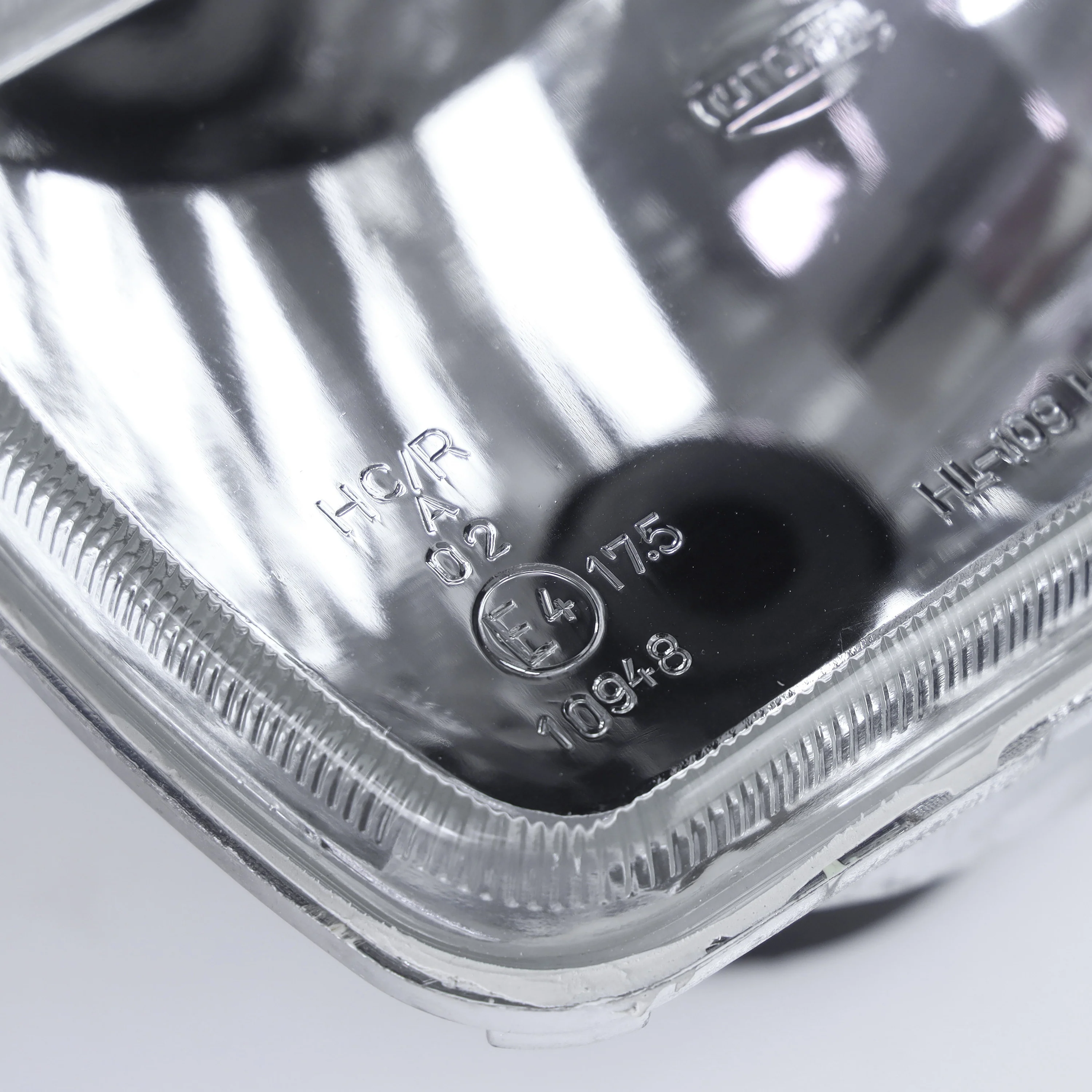 Crystal Headlight Upgrade (Pair) with E Mark - RHD - for Toyota Hilux Mk1 & Mk2 - Image 3
