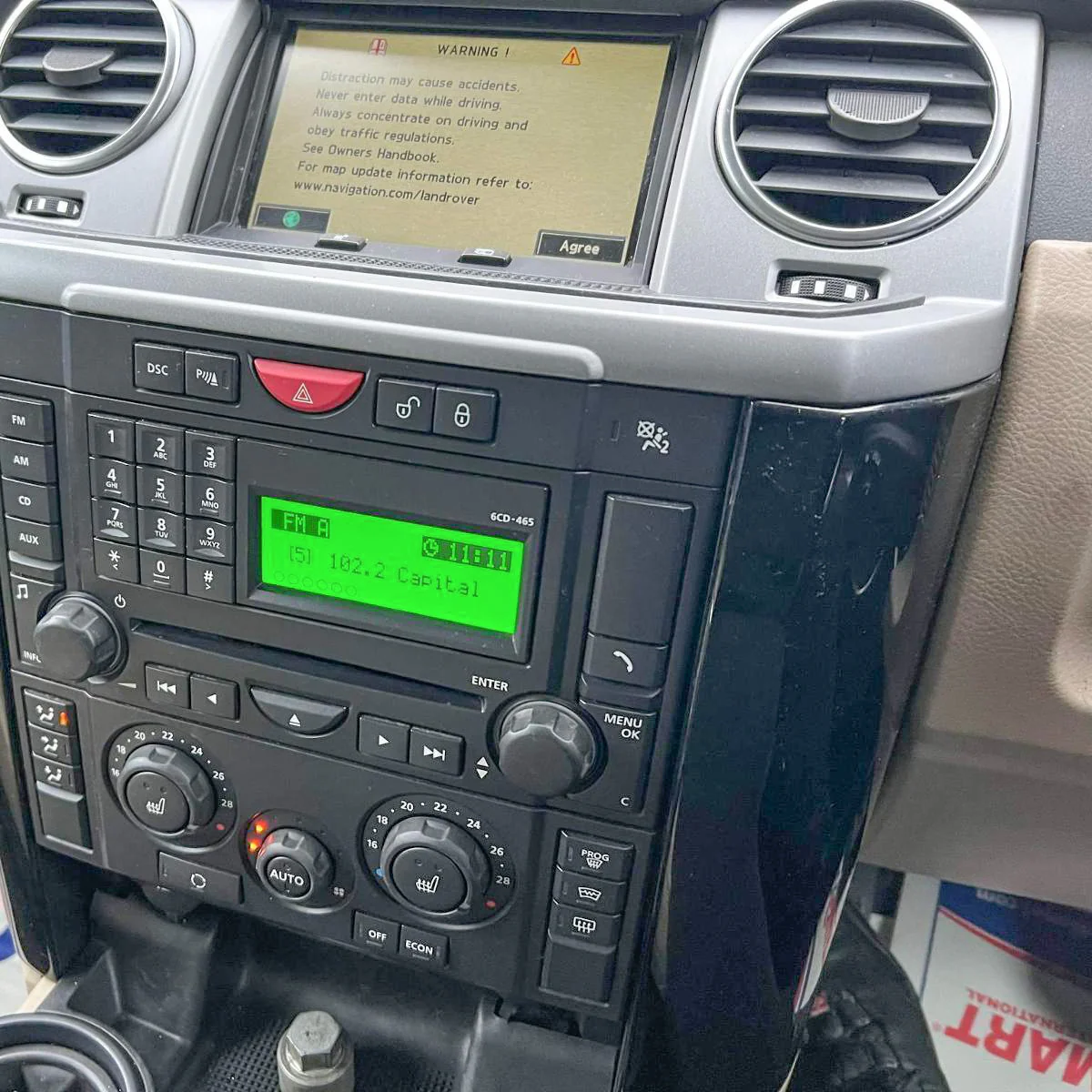 Dash Pillar in Black Piano for Land Rover Discovery 3 - Right - Image 4