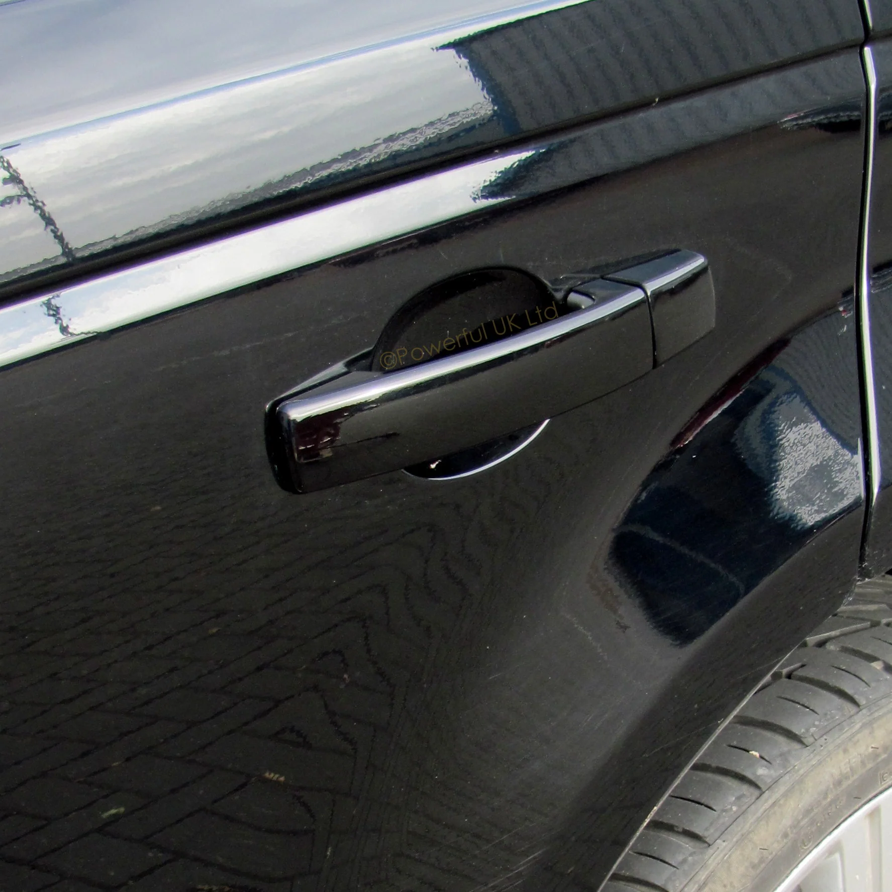 Door Handle Covers for Range Rover Sport L320 fitted with 1 pc Handles - Gloss Black - Image 4