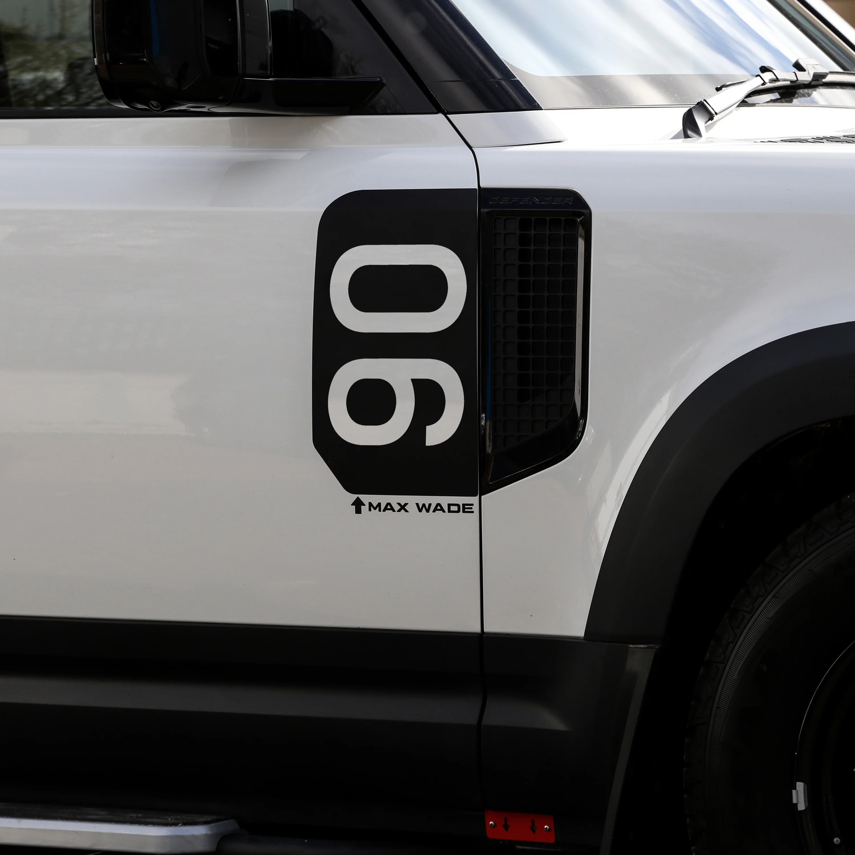 Door/Side Vent Decal Kit - '90' - Matte Black for Land Rover Defender L663 - Image 2