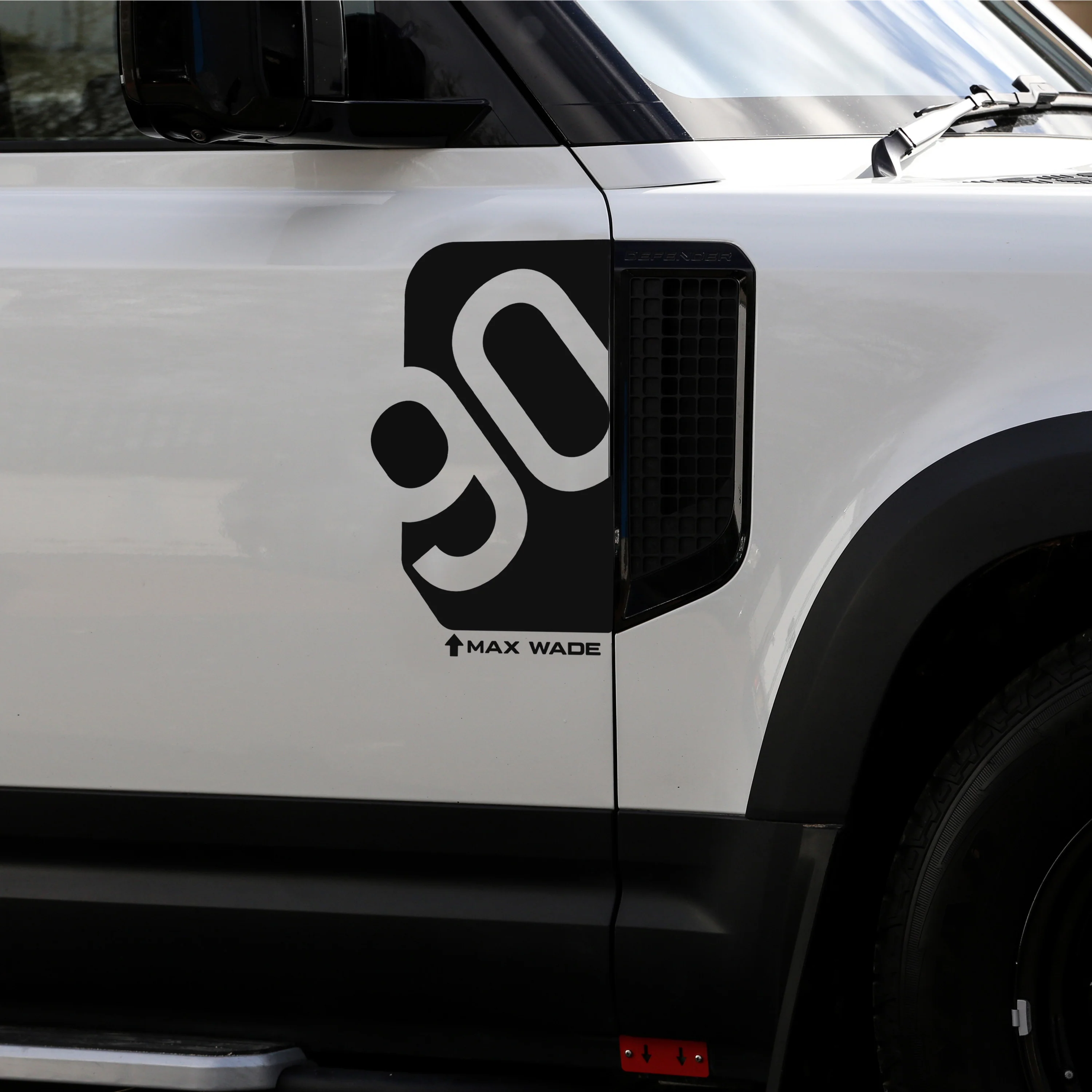 Door/Side Vent Decal Kit 'Rotated 90' - Matte Black for Land Rover Defender L663 - Image 5