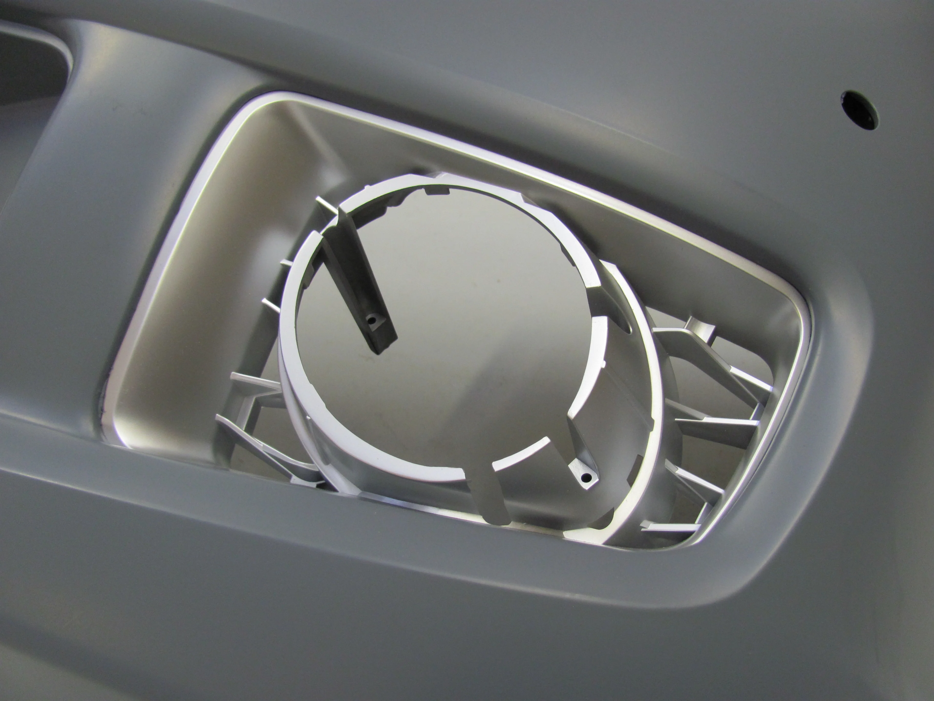 "Exterior Design Pack" style Bodykit ( Front and Rear Bumpers ) for Range Rover L322 - Aftermarket - Image 7