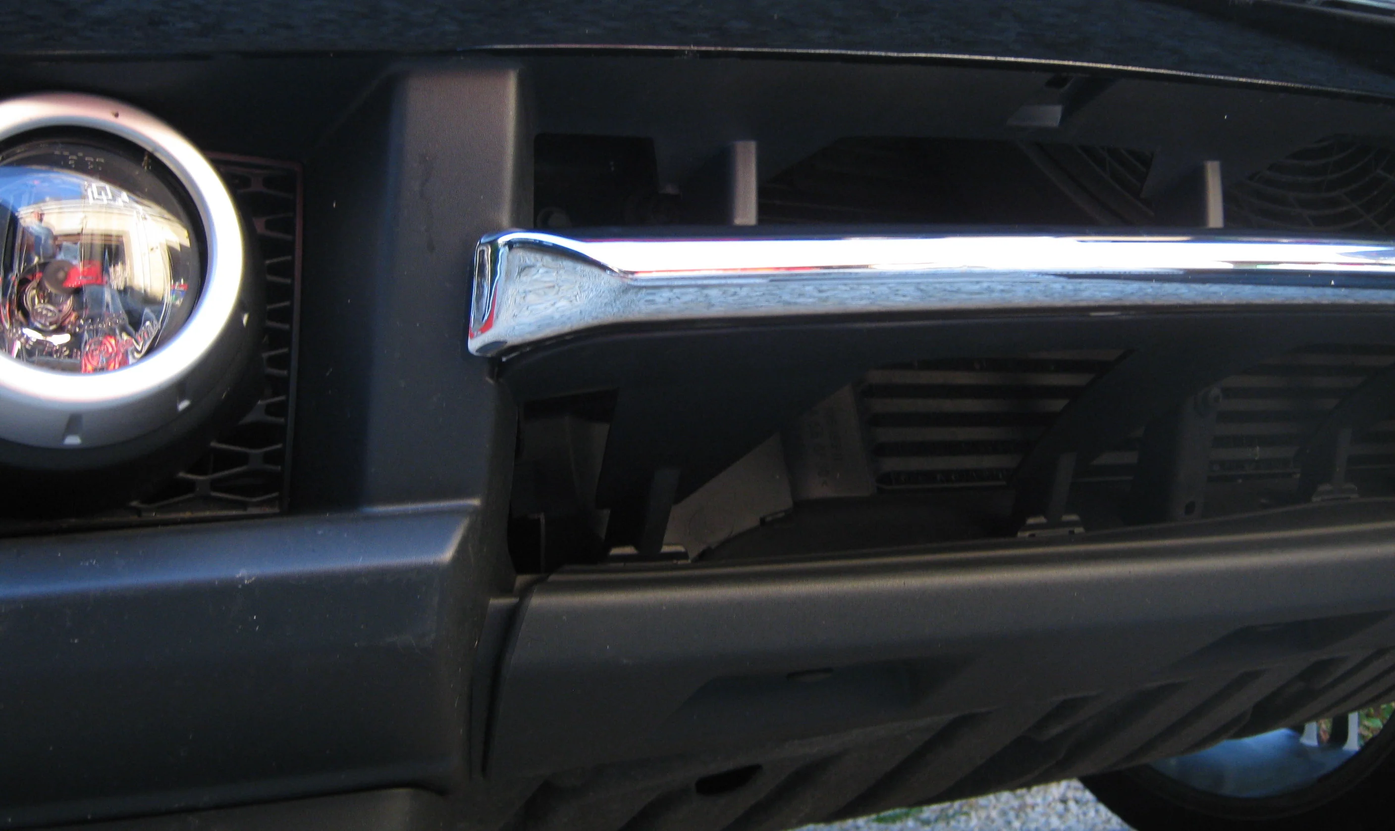 Front Bumper Trim for Range Rover L322 2010+ - Chrome - Image 2