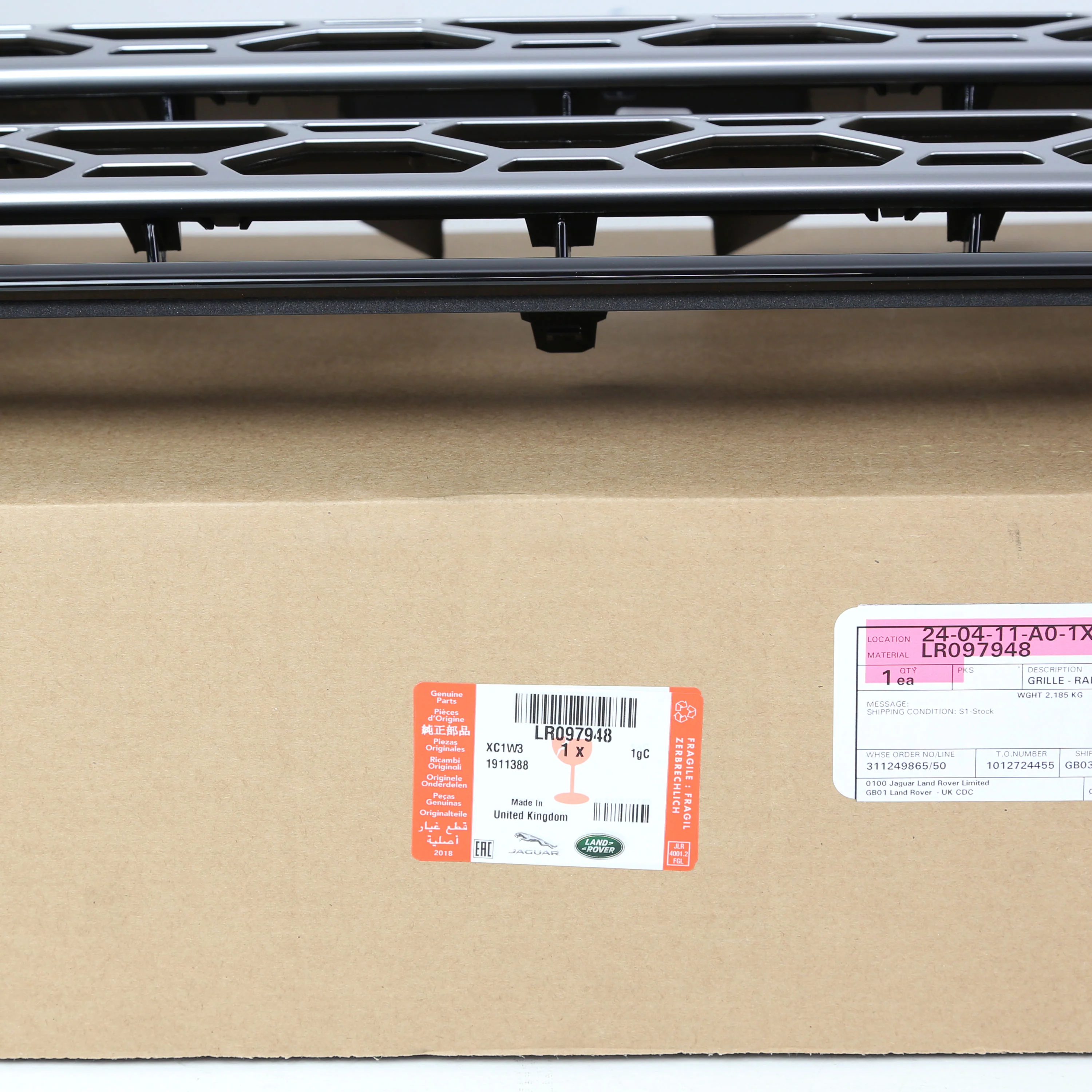 Front Grille for Land Rover Discovery Sport (2014-19) - Genuine - Black & Silver - Image 10