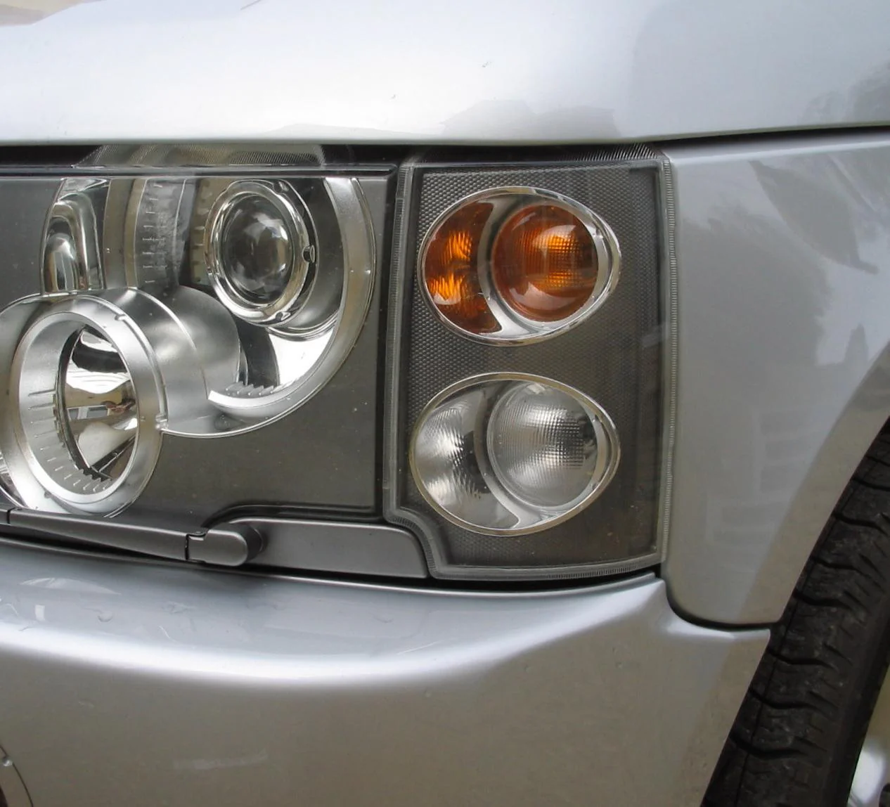 Front Side Light / Indicator Assembly - Genuine - for Range Rover L322 - LH - Image 3