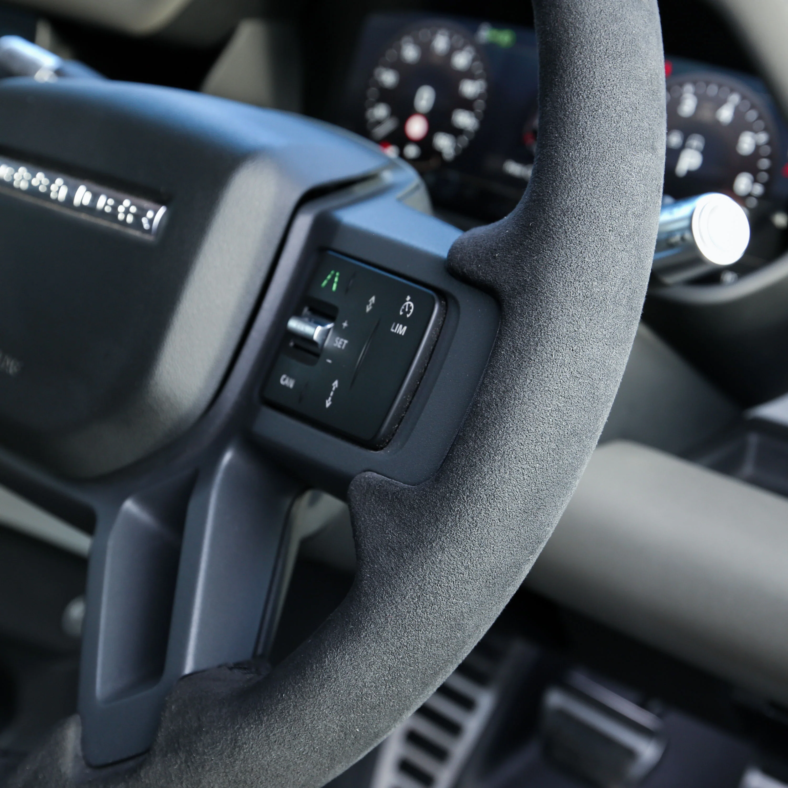 Genuine Alcantara Steering Wheel for Land Rover Defender L663 - Image 4