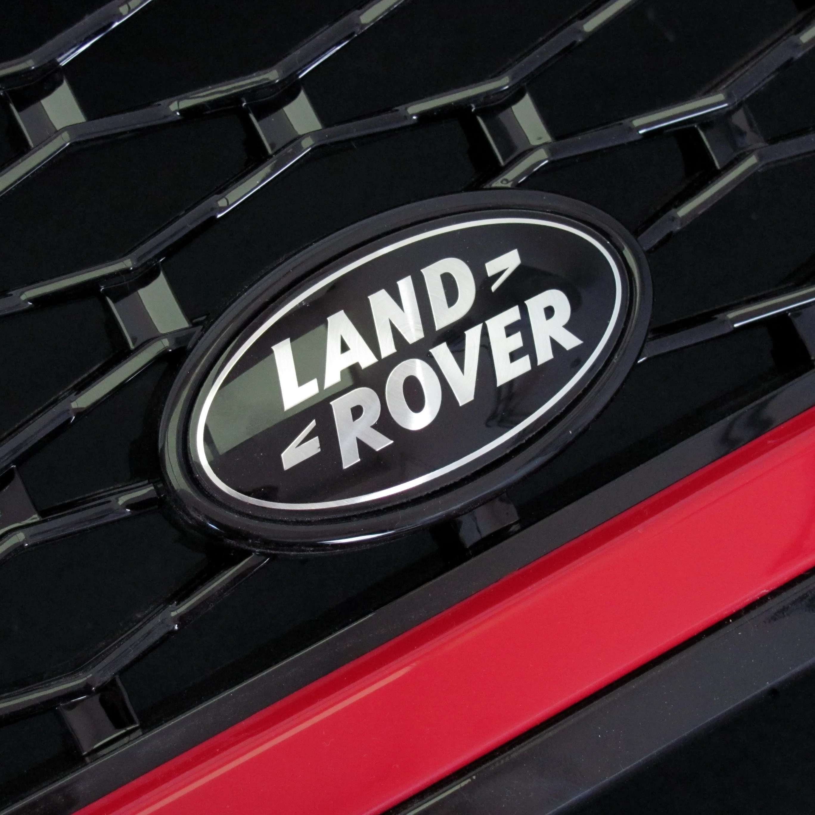 Genuine Front Grille Badge - Black & Silver - for Range Rover Sport L320 Supercharged