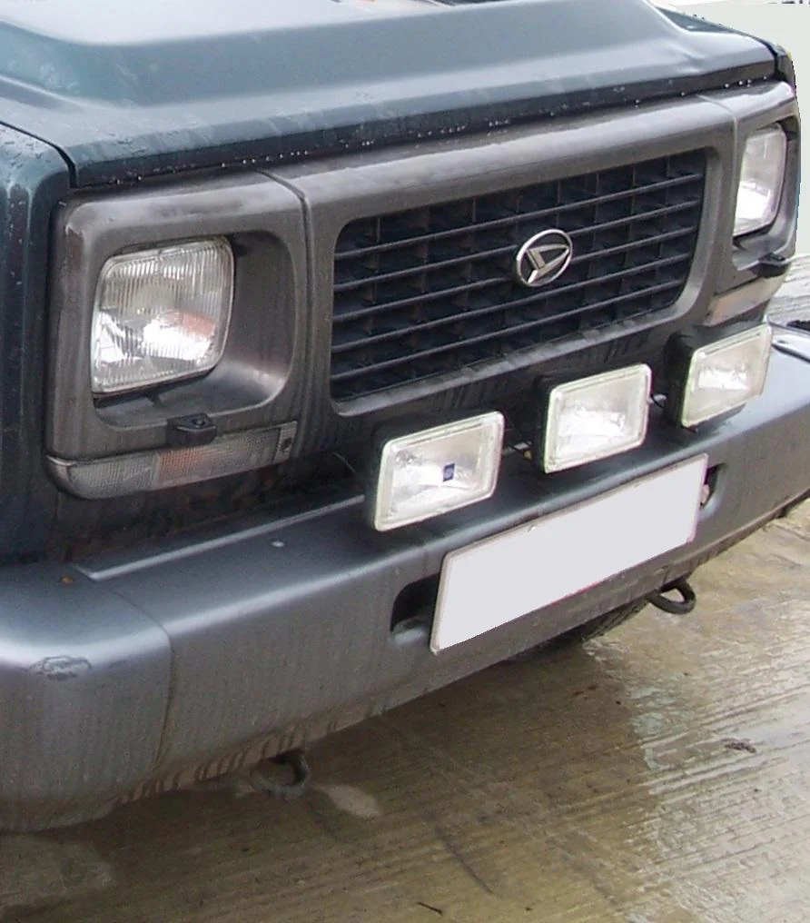 Halogen Headlight Daihatsu Fourtrak - PAIR - RHD - Image 5