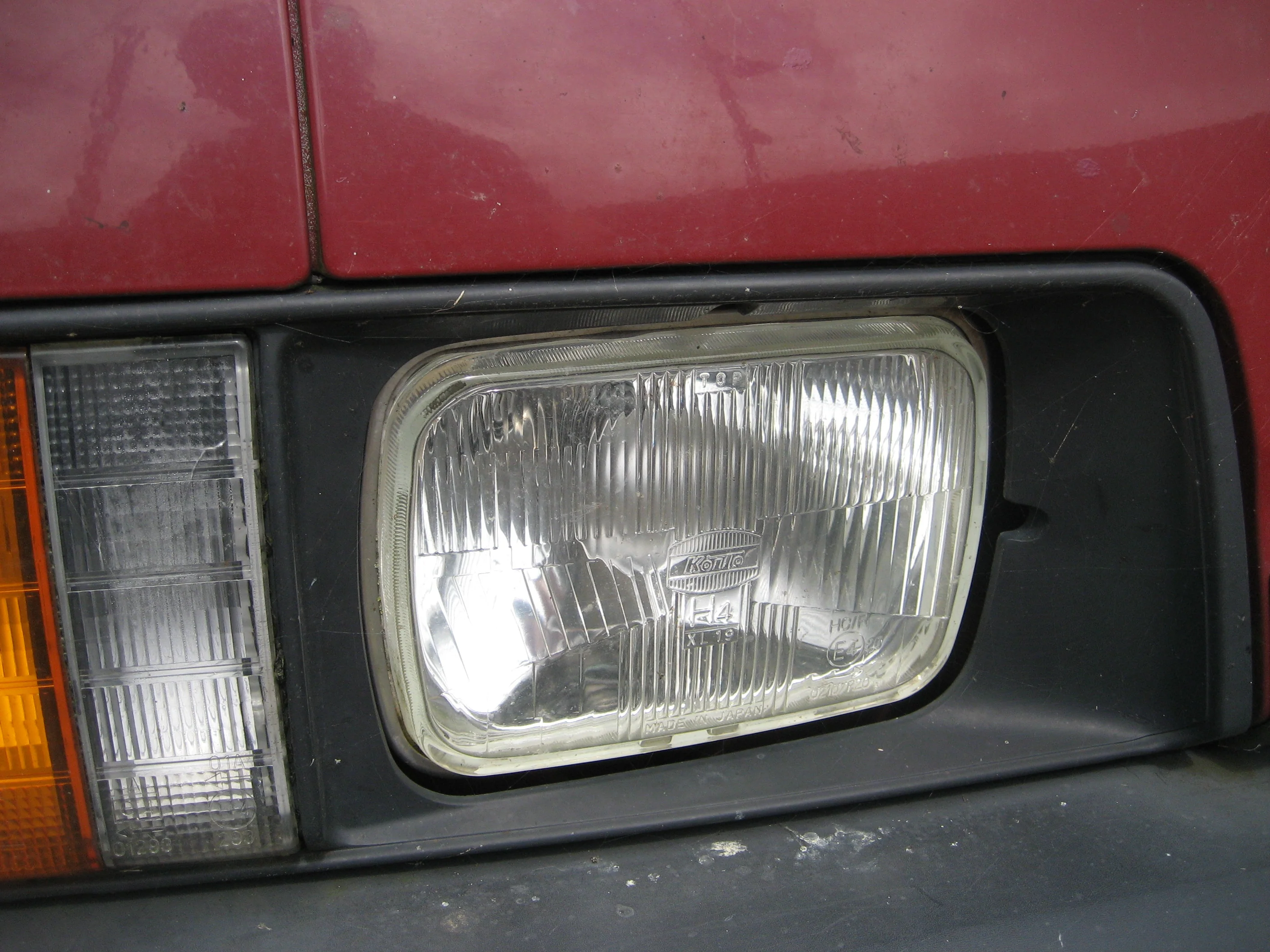 Halogen Headlight Mitsubishi L300 Van - Each - RHD - Image 6