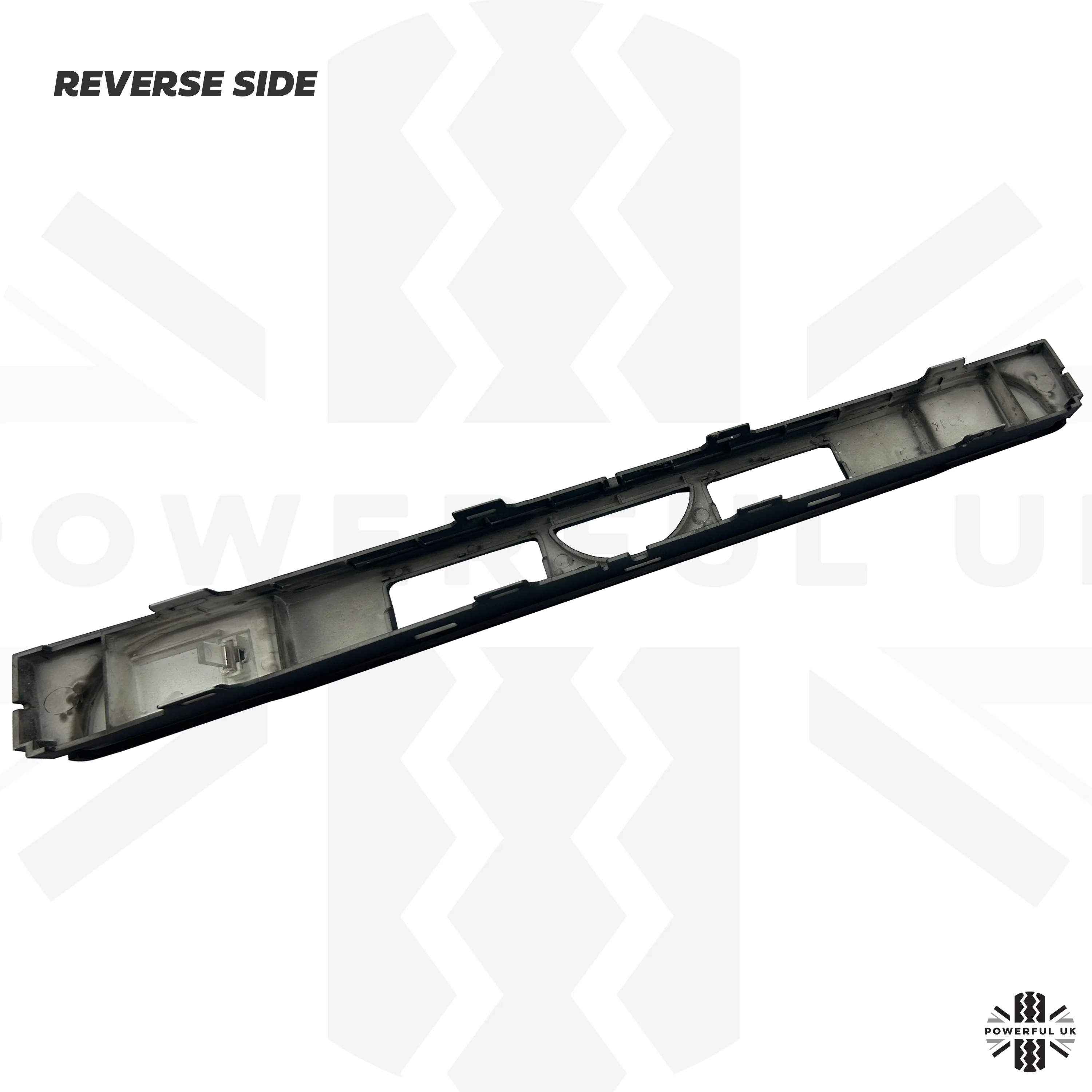 Hazard Switch Fascia Trim Panel in Carbon Fibre for Land Rover Discovery 3 - Image 3