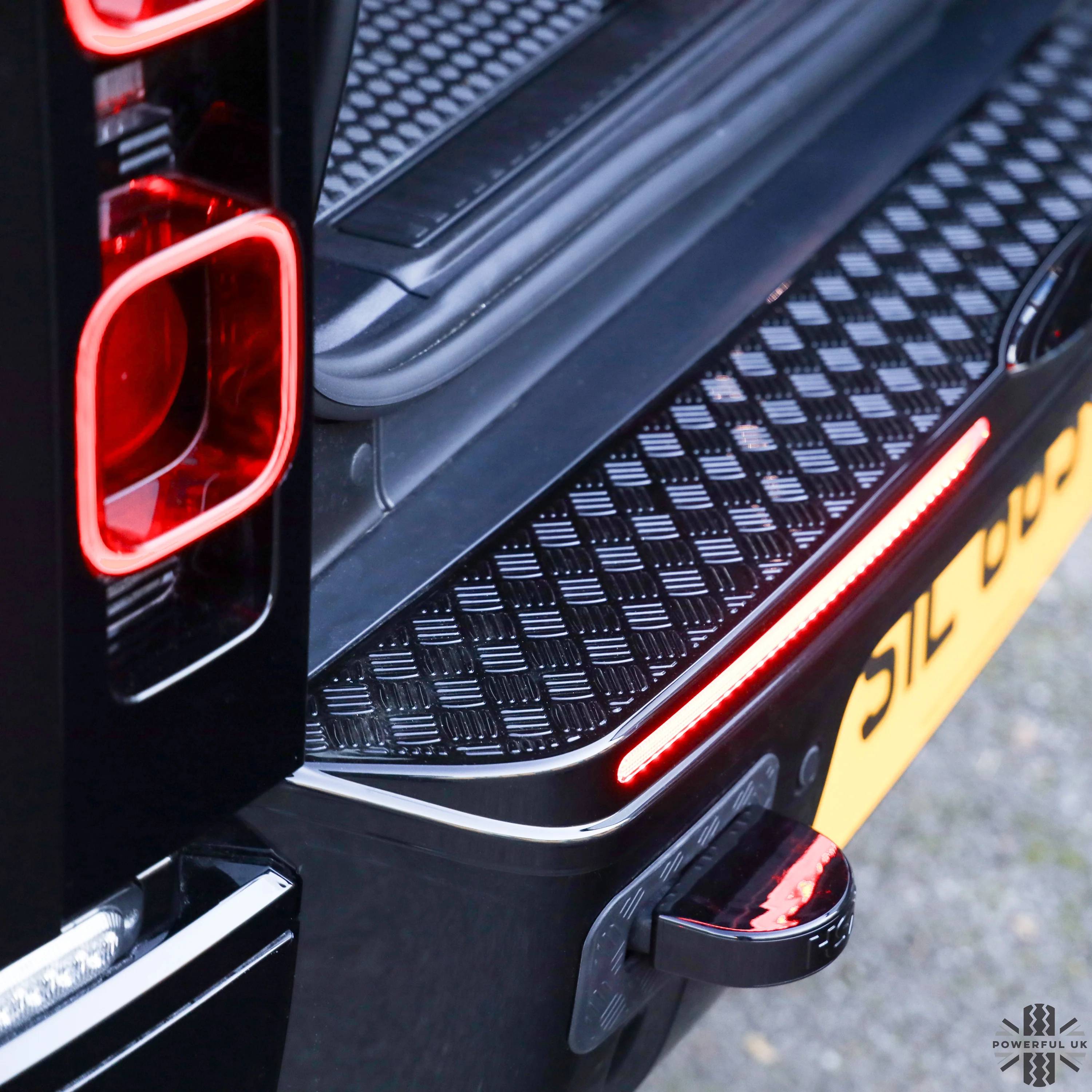 Rear Bumper Cover for Land Rover Defender L663 - with LEDs - Image 5