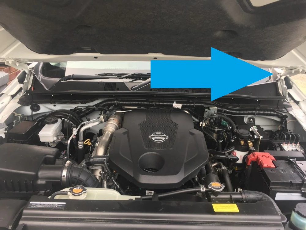 LH bonnet Hinge for Nissan Navara NP300 - Image 2