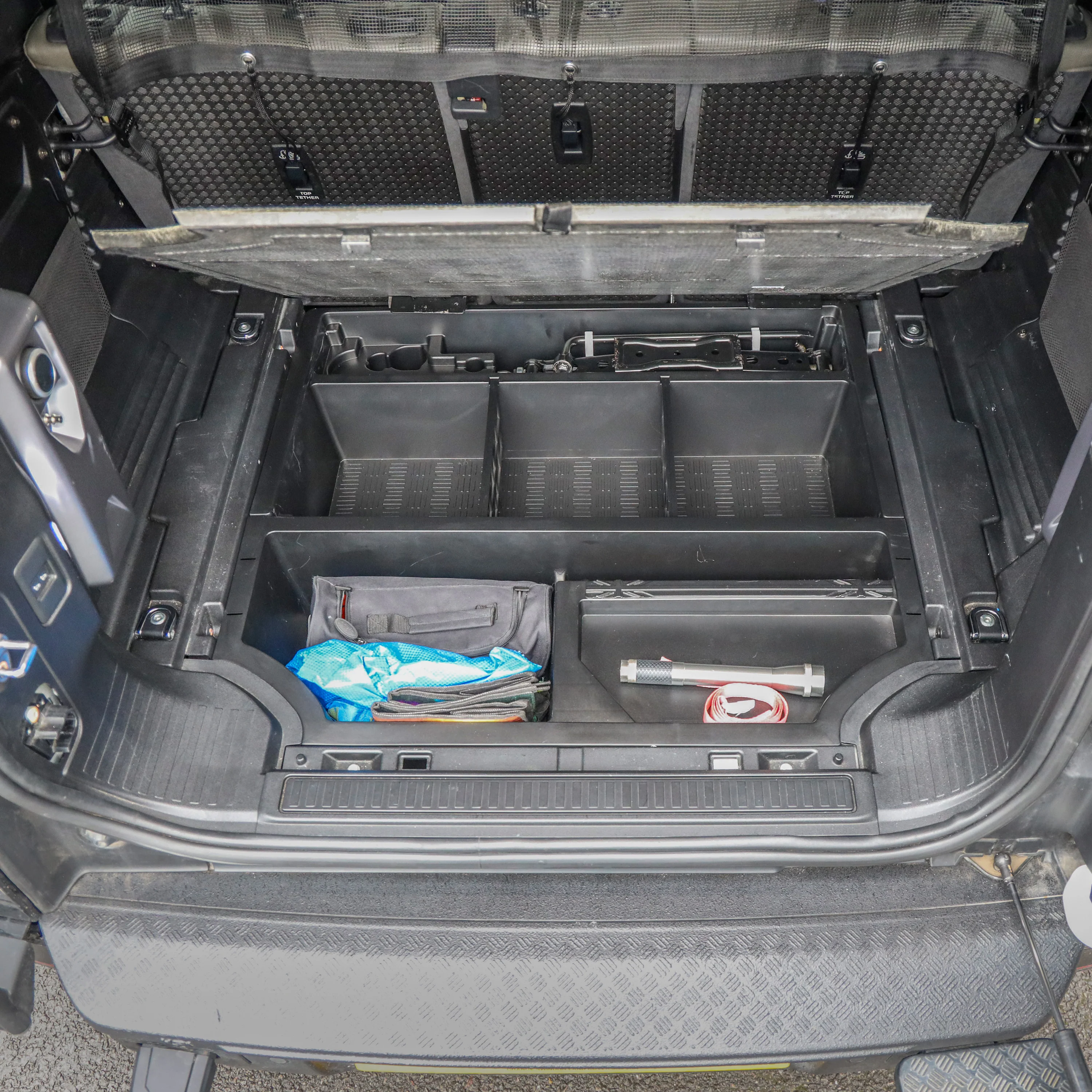 Under Boot Floor Storage Box for Land Rover Defender L663(110) - Image 7