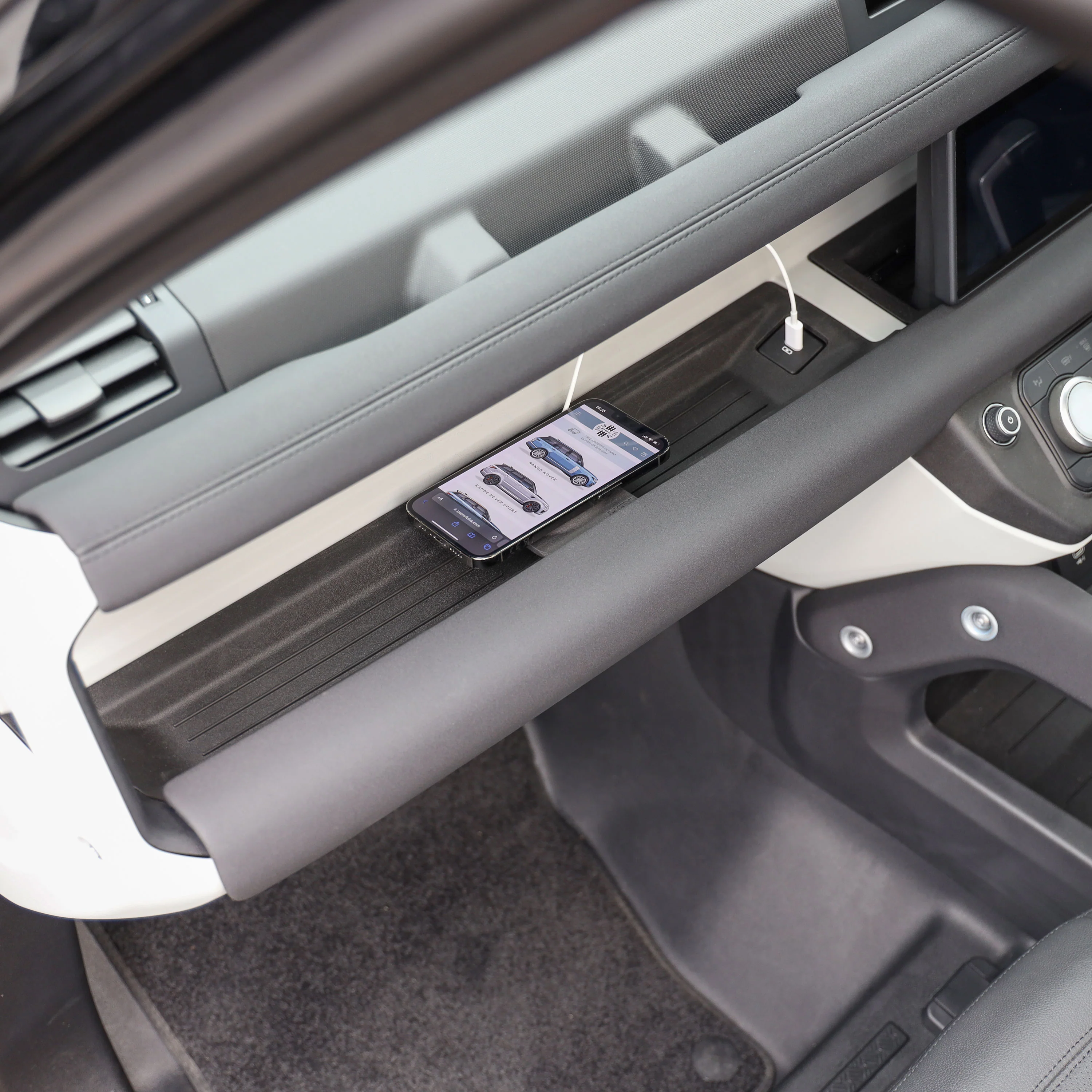 MagSafe Holder for Passenger Side for Land Rover Defender L663 - LHD/RHD - Image 5