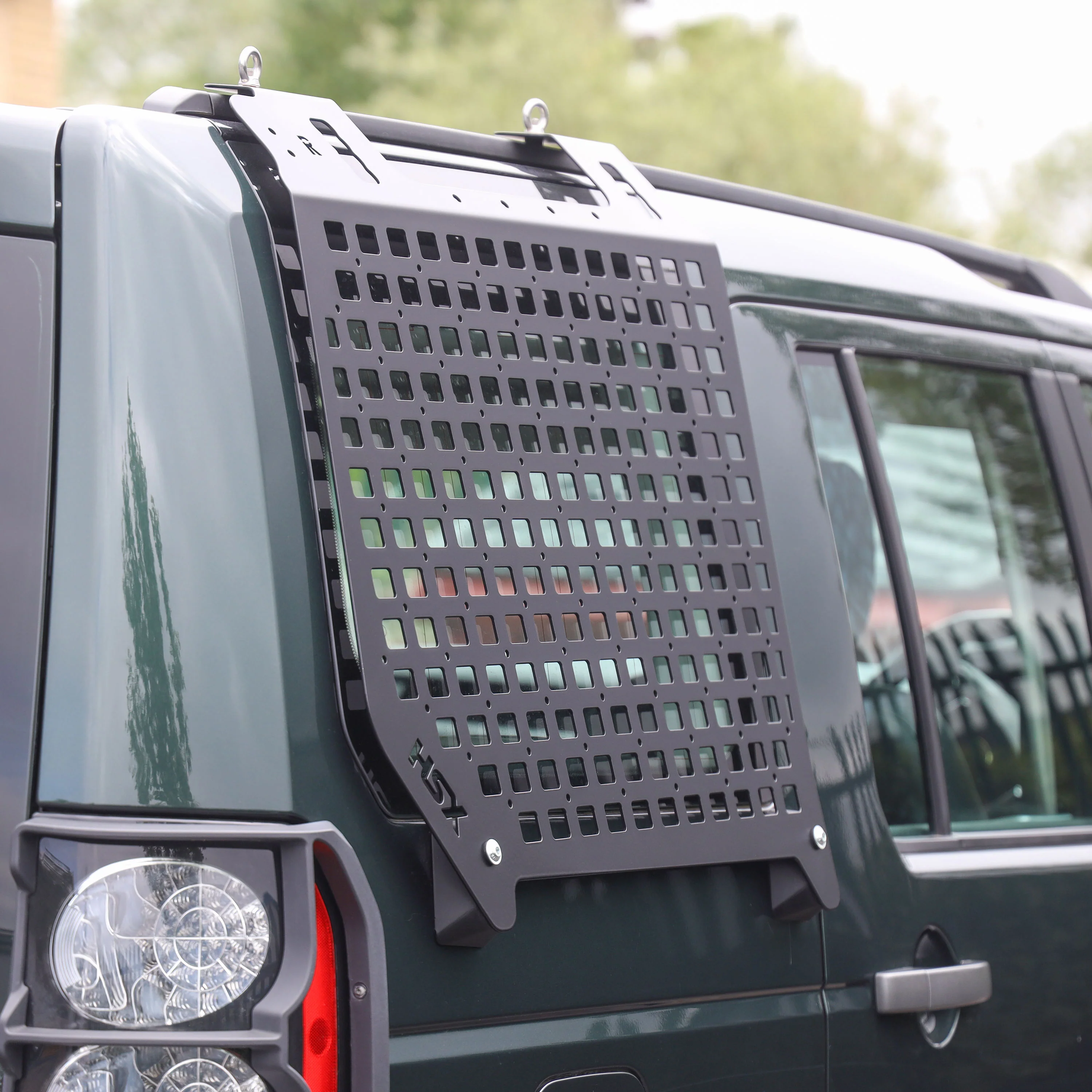 Molle Plate Kit - Grid Design - RH - for Land Rover Discovery 3/4 - Image 7