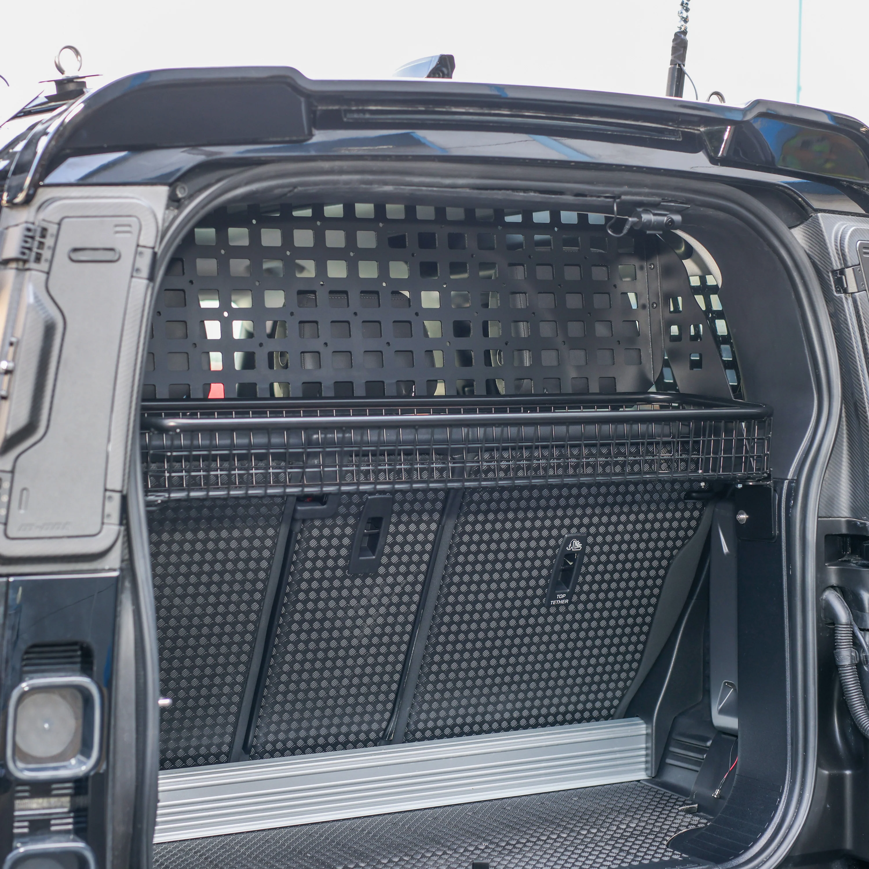 Parcel Shelf Molle Plate for Land Rover Defender L663 90 - Image 10
