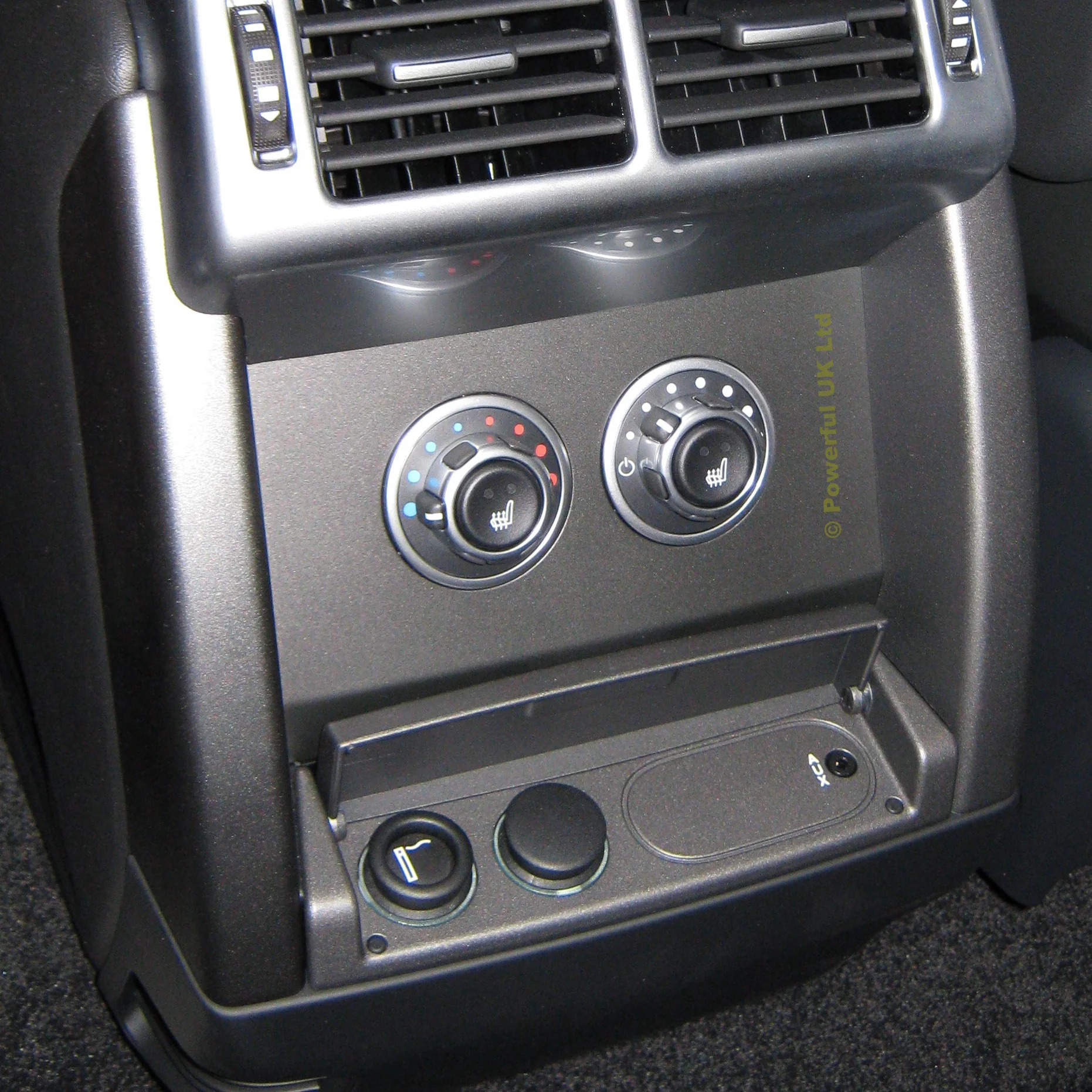 Rear Console Frame with audio for Range Rover L322 2006-2013 - Image 5