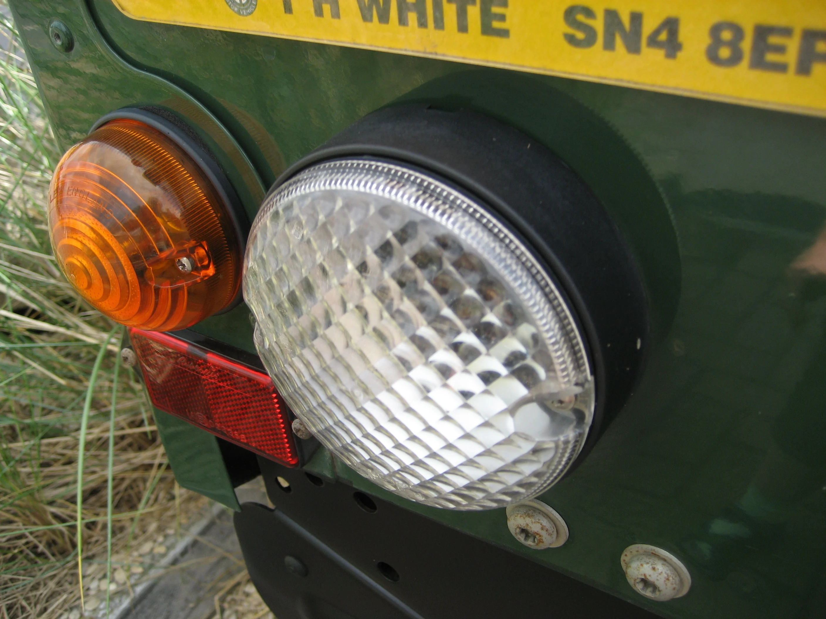 Rear Light Guard in Black for Land Rover Defender NAS lamp - Image 6