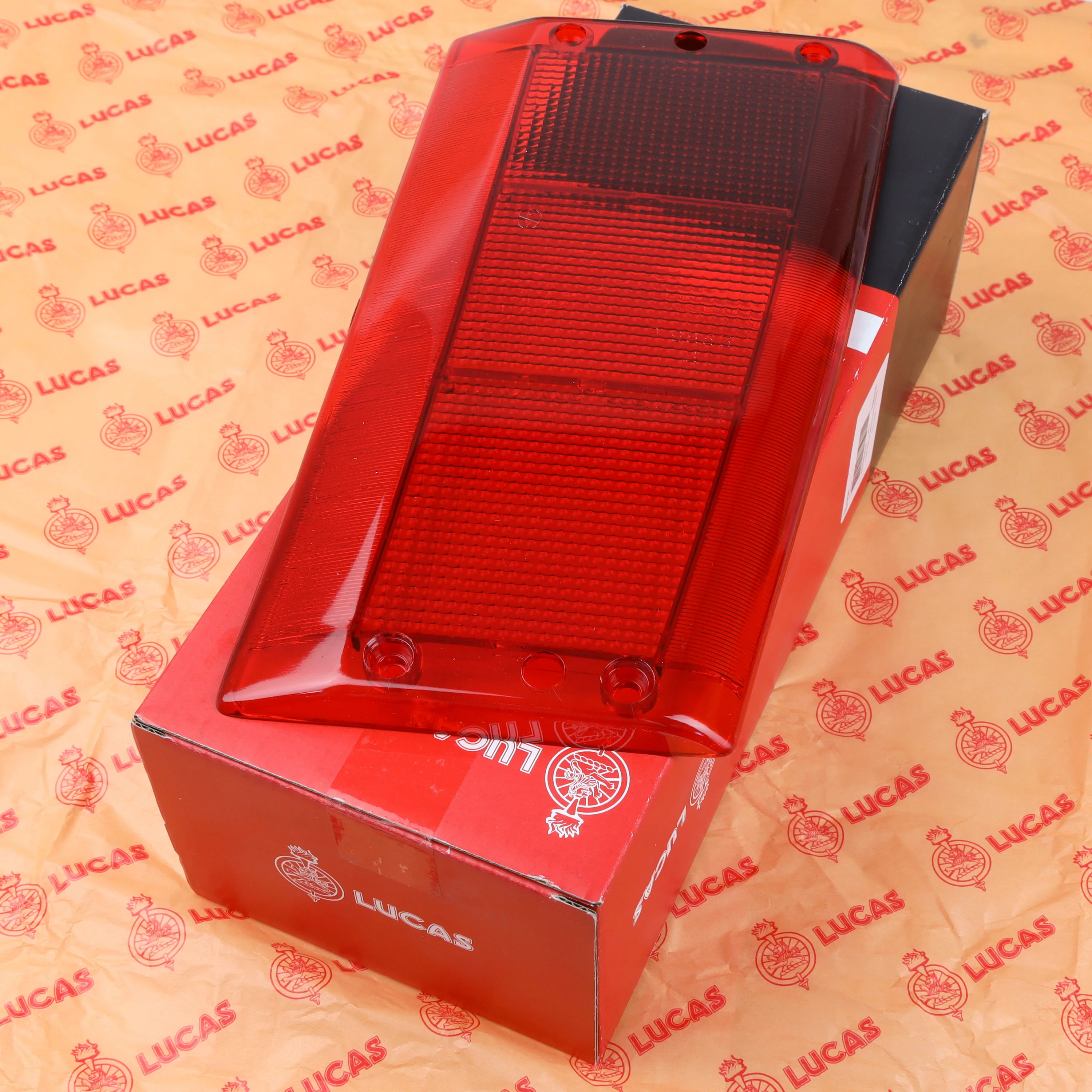 Rear Light Lens for Range Rover Classic - Side Section - Clear Edge - Left Side - Image 3