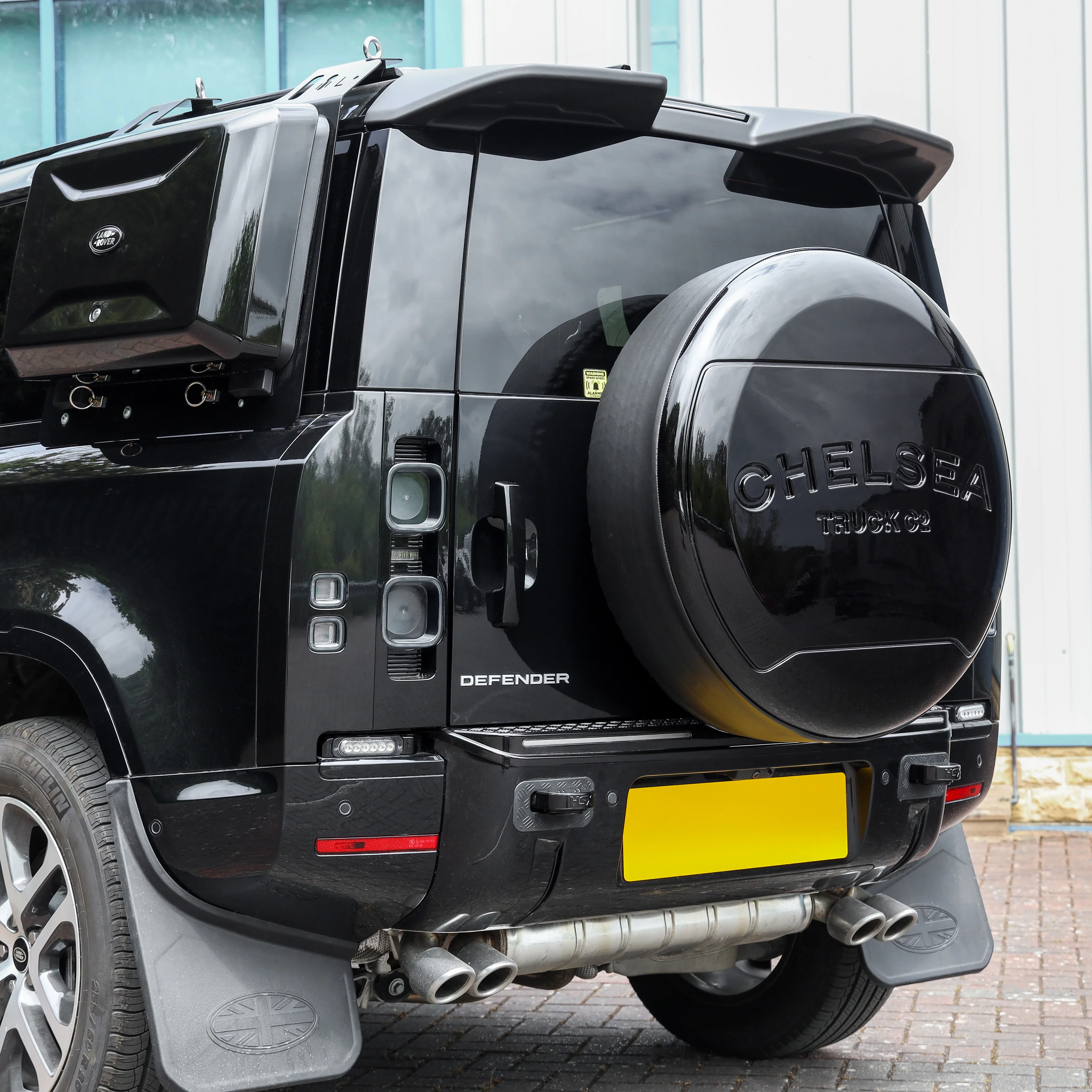Rear Spoiler for Land Rover Defender L663 - Kahn Design - Image 4