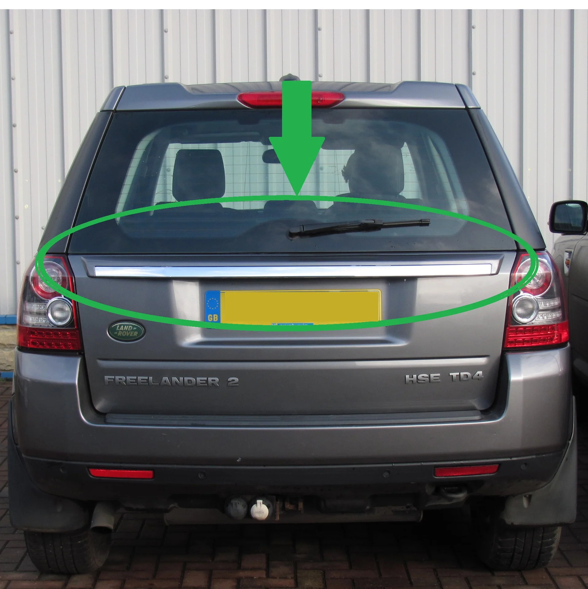 Rear Tailgate Upgrade Kit - Primer/Chrome - Genuine for Land Rover Freelander 2