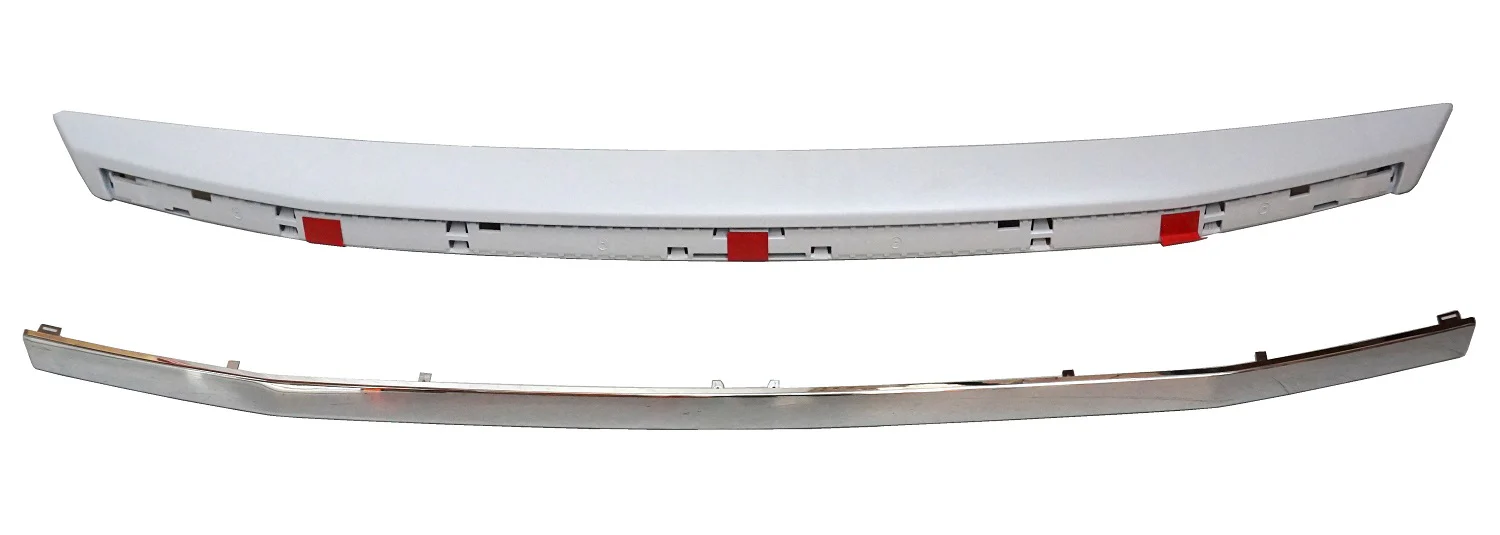 Rear Tailgate Upgrade Kit - Primer/Chrome - Genuine for Land Rover Freelander 2 - Image 4