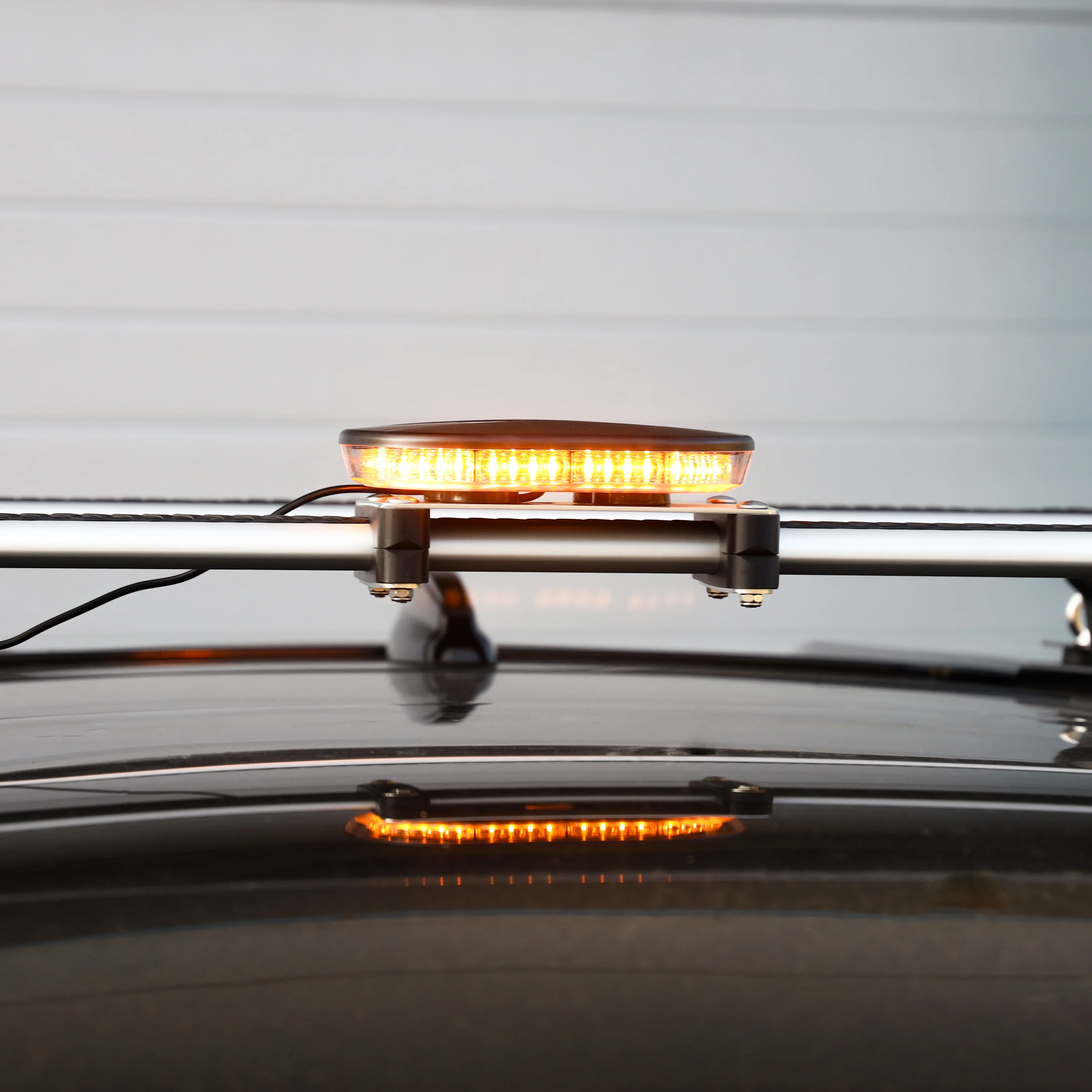 RING Beacon Light + Roof Rack Mount Kit for the Land Rover Defender L663 - Image 5