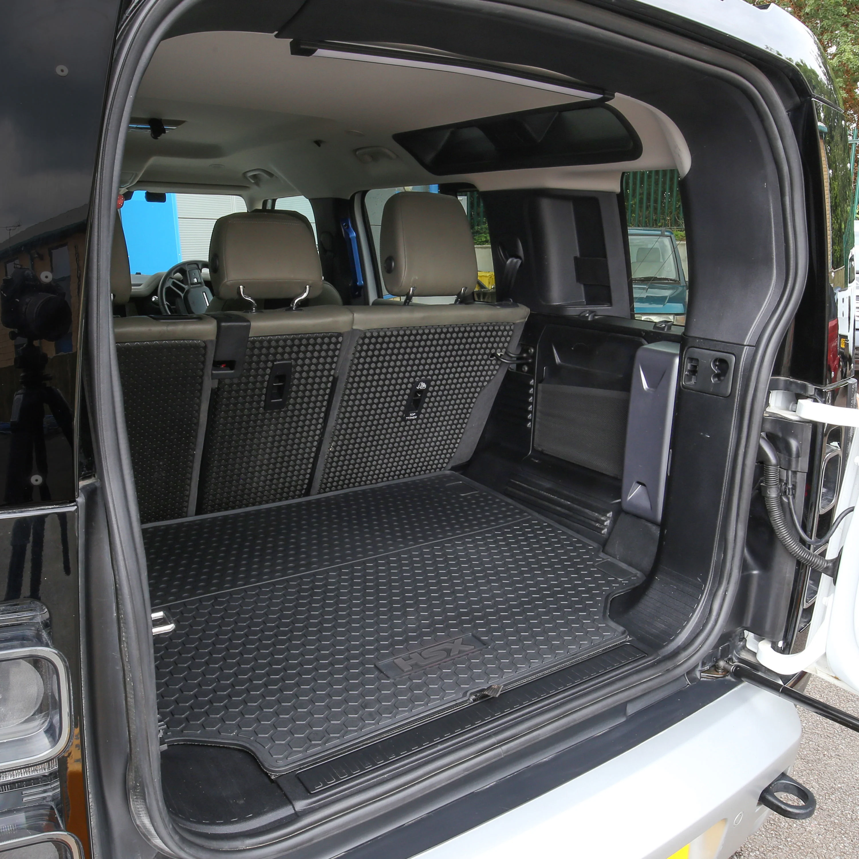 Rubber Boot Mat for Land Rover Defender L663 (110 models) - Image 3