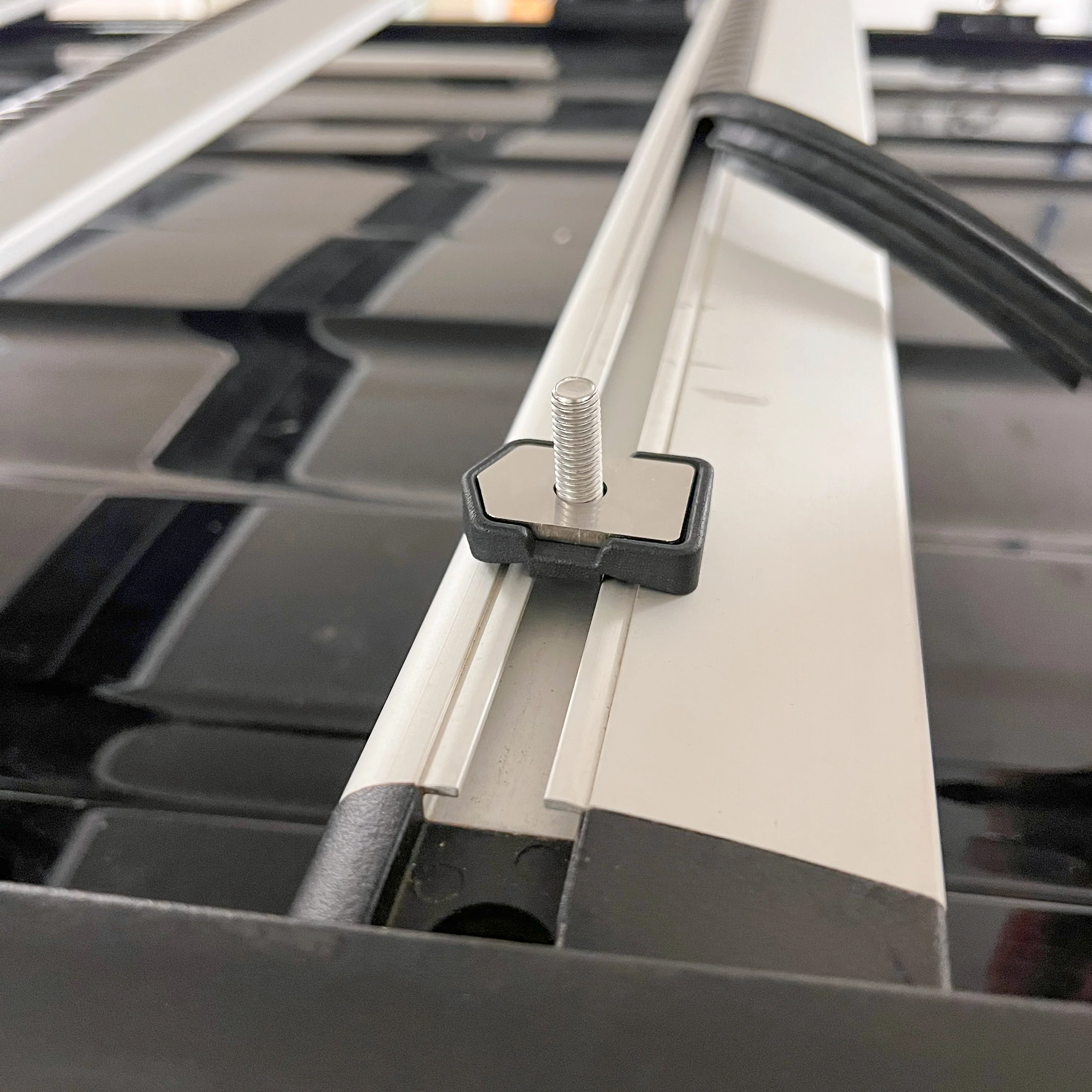 2x T-Slot Mounts for Expedition Roof Rack/Cross Bars for Land Rover Defender L663 - Image 3
