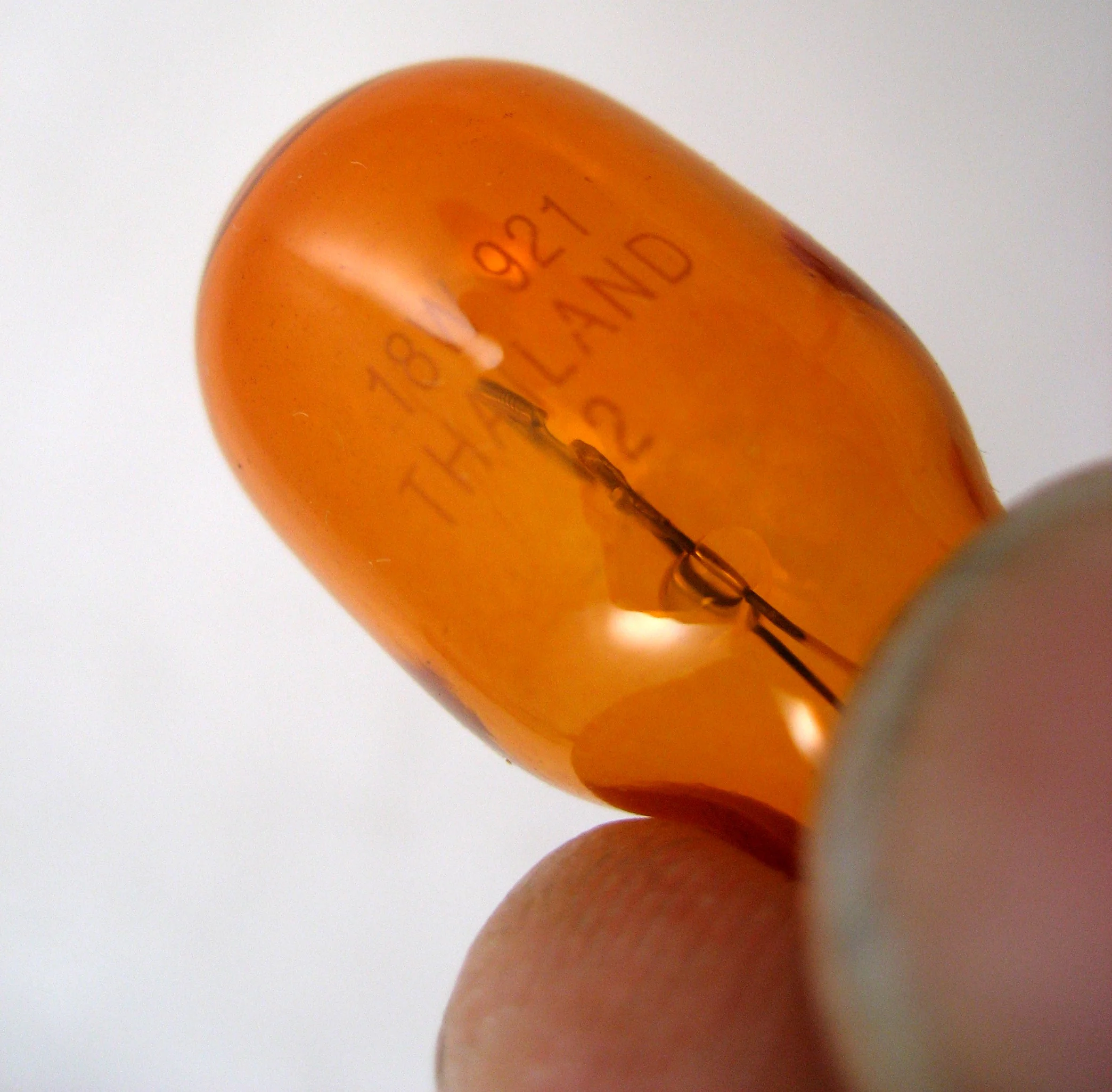 T15 AMBER Bulb 12V 16W - Image 3