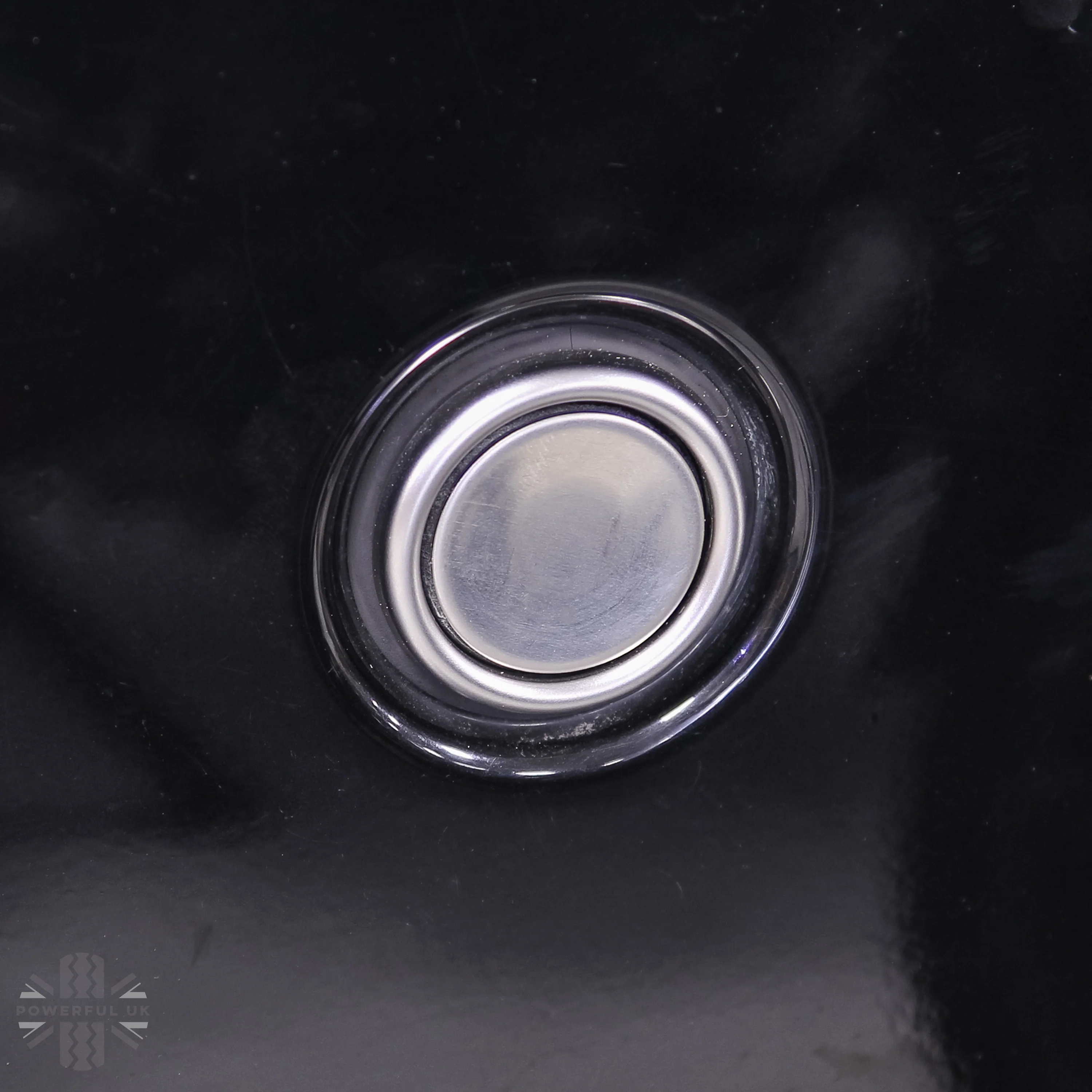 Tailgate Push Switch Cover Kit (Centre & Surround) in Stainless Steel for Range Rover Sport / P38 - Image 3