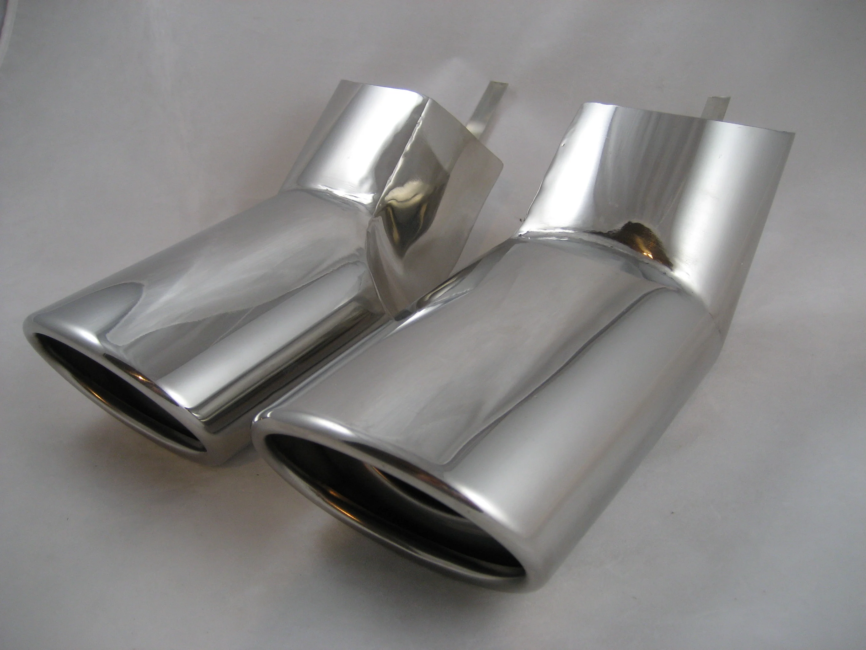 Twin Exhaust Tailpipes for Range Rover Sport L320 - Diesel Models - Stainless - Image 9