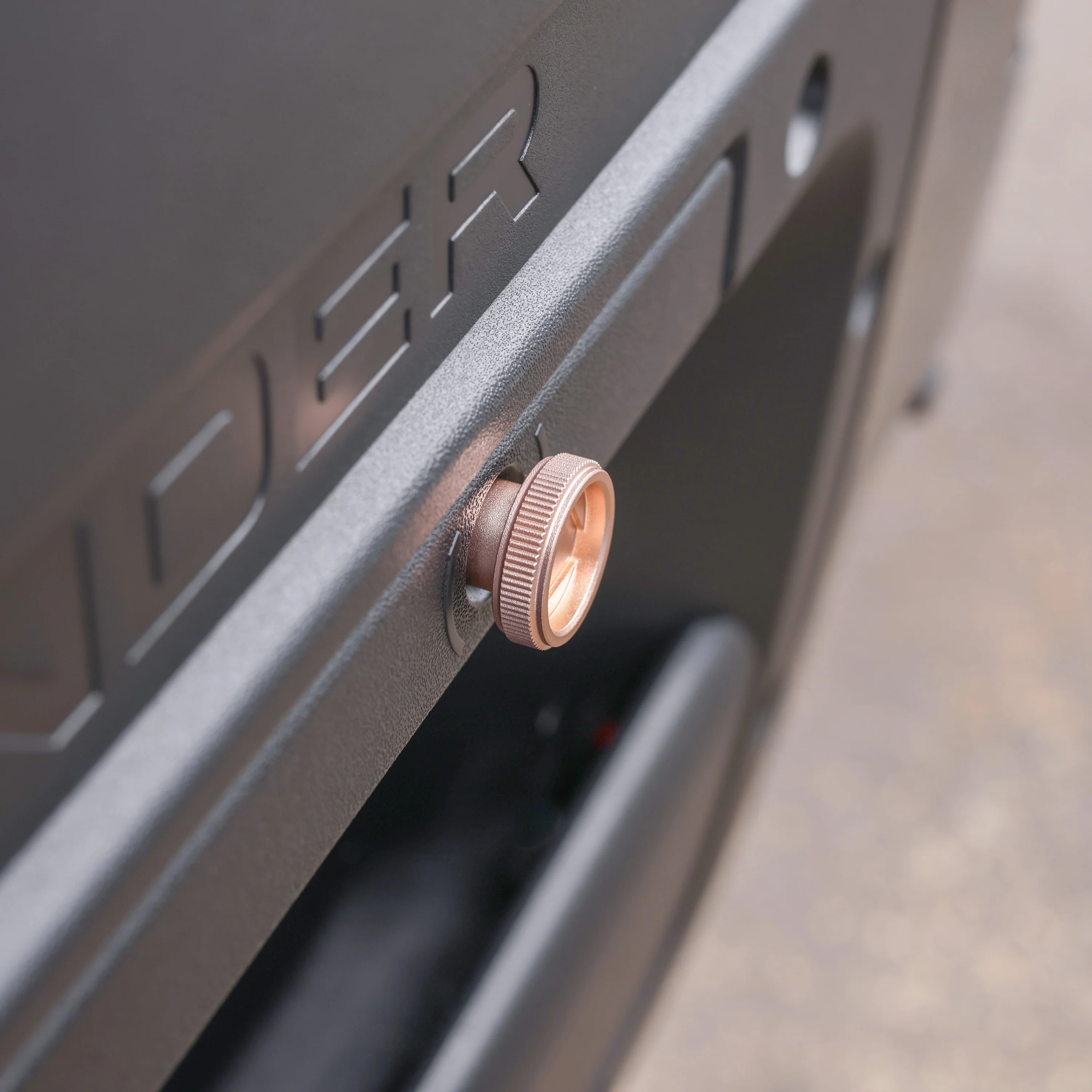 Warning Triangle Hatch Knobs for Land Rover Defender L663 - Rose Gold - Image 10