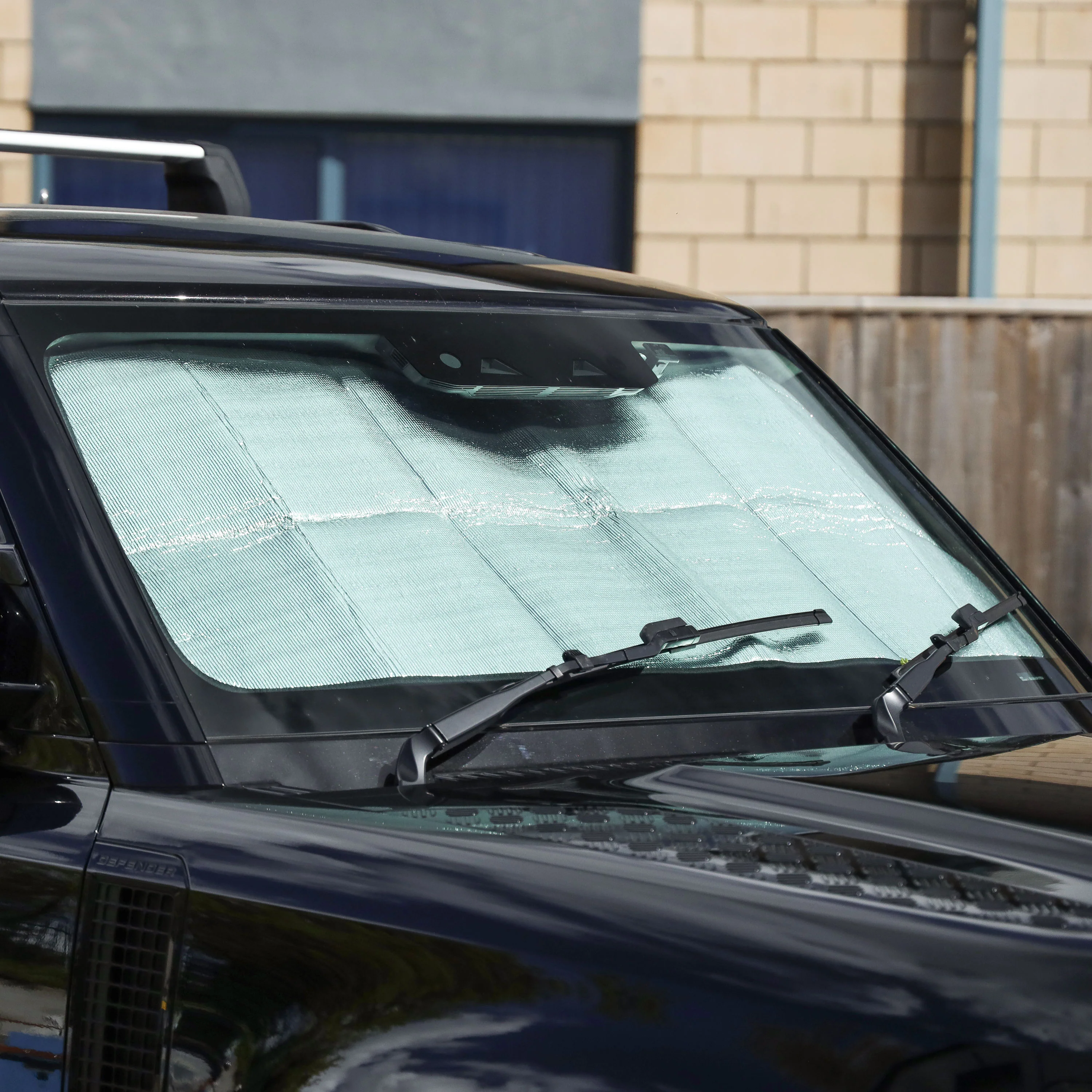 Windscreen Sun Shade for Land Rover Defender L663 - Image 2