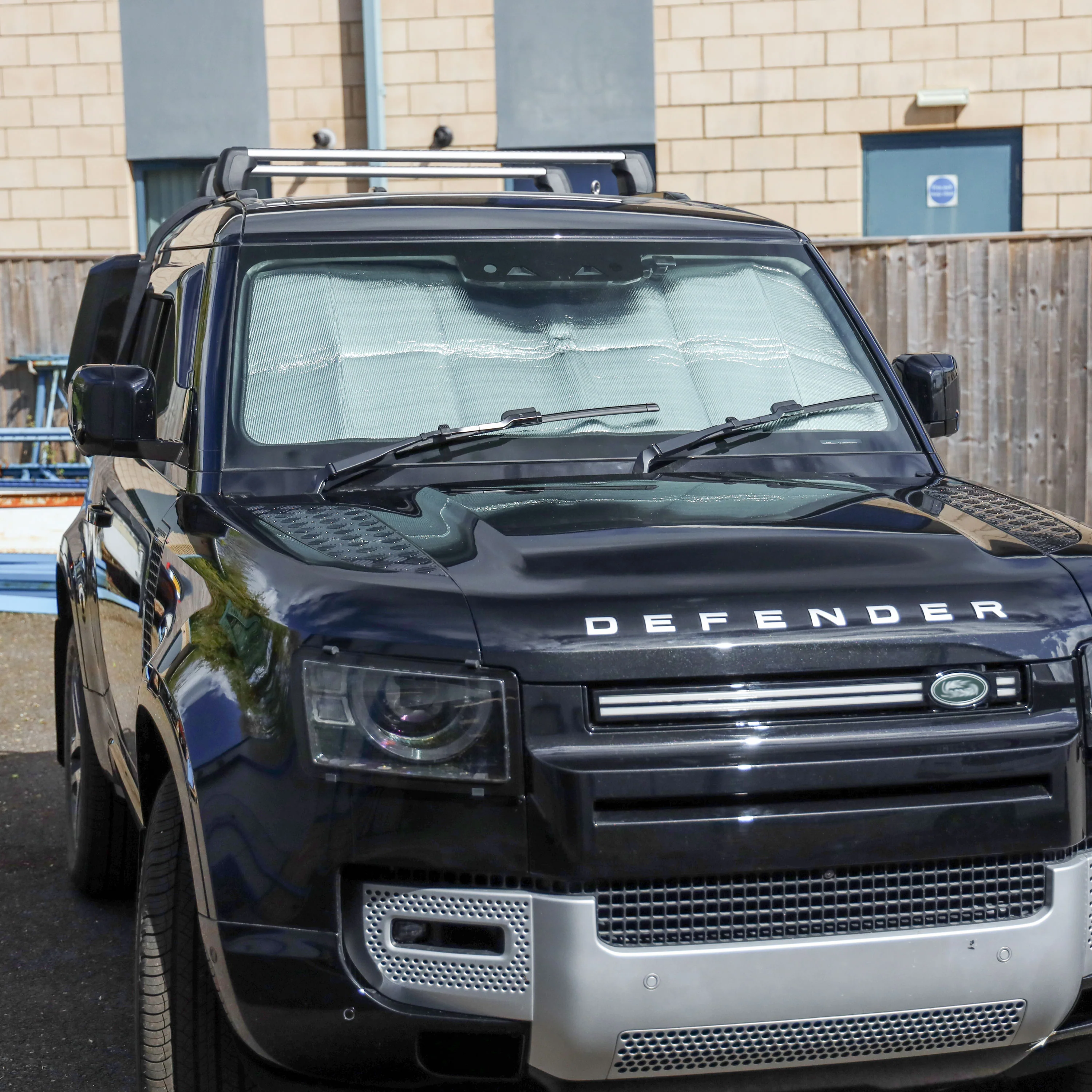 Windscreen Sun Shade for Land Rover Defender L663 - Image 5